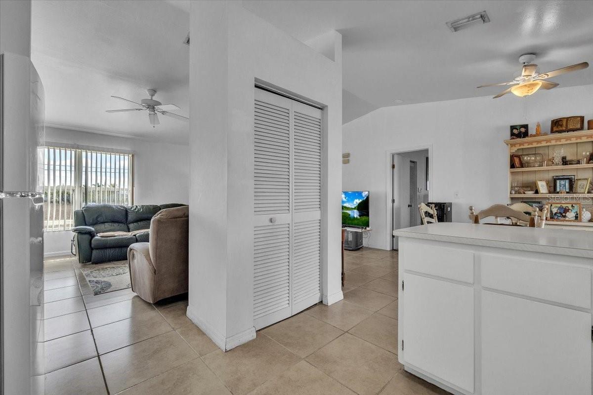 123 NW 9TH ST, CAPE CORAL, FL, 33993