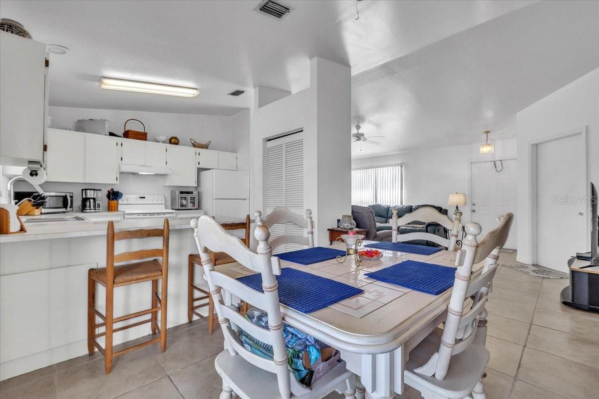 123 NW 9TH ST, CAPE CORAL, FL, 33993