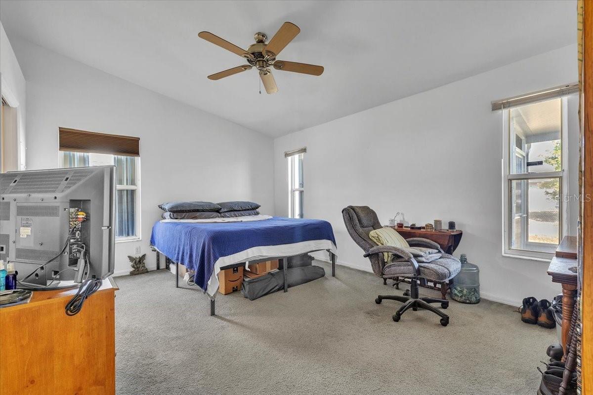 123 NW 9TH ST, CAPE CORAL, FL, 33993