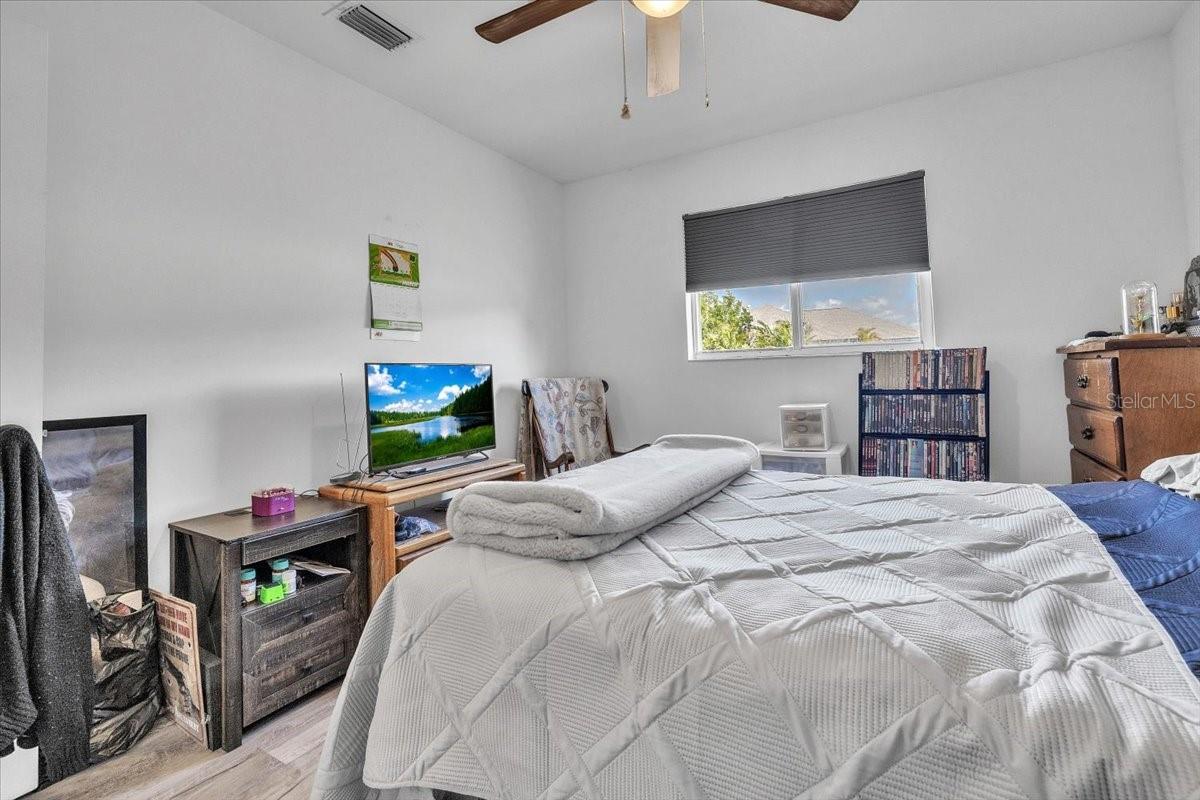 123 NW 9TH ST, CAPE CORAL, FL, 33993