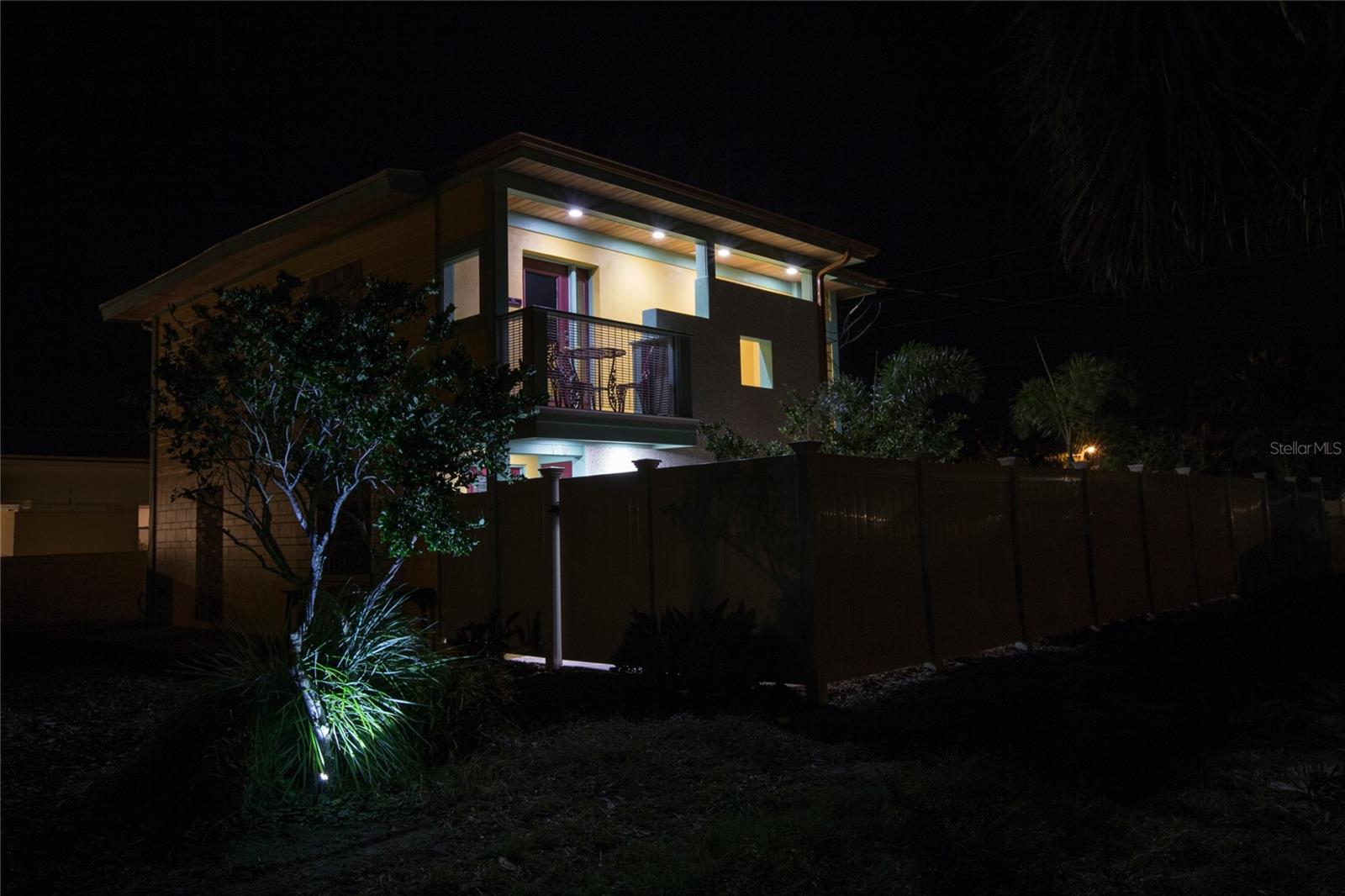 472 N CAUSEWAY, NEW SMYRNA BEACH, FL, 32169