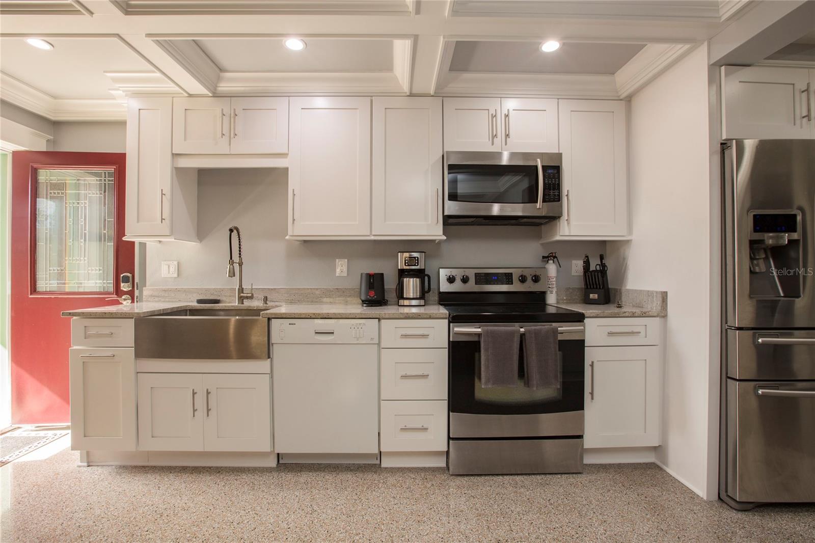 472 N CAUSEWAY, NEW SMYRNA BEACH, FL, 32169