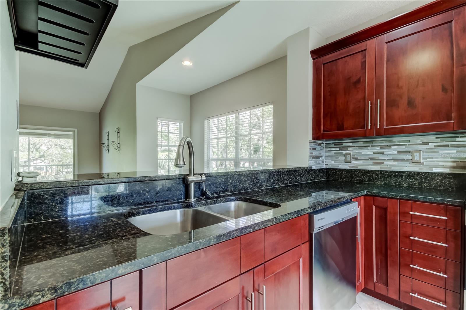 11303 SHIPWATCH LN #1865, LARGO, FL, 33774