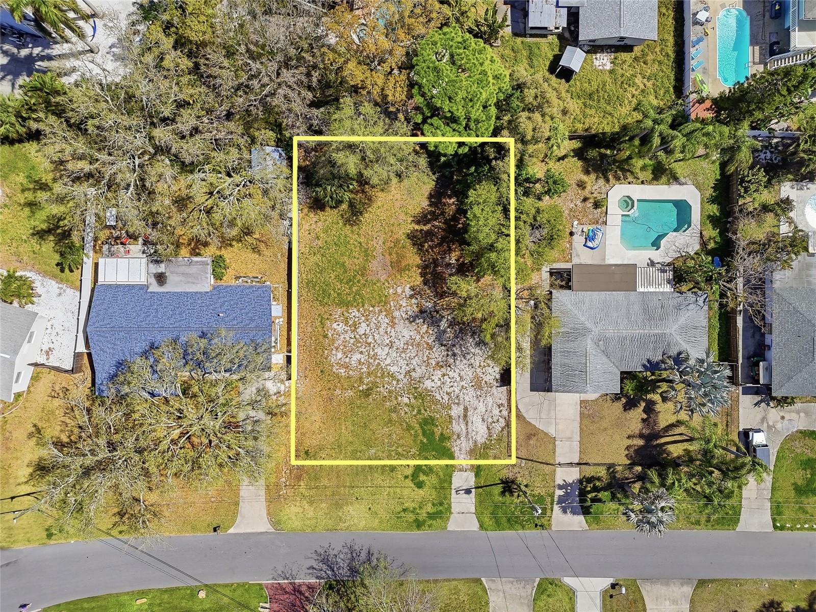 216 SHORE DR, PALM HARBOR, FL, 34683