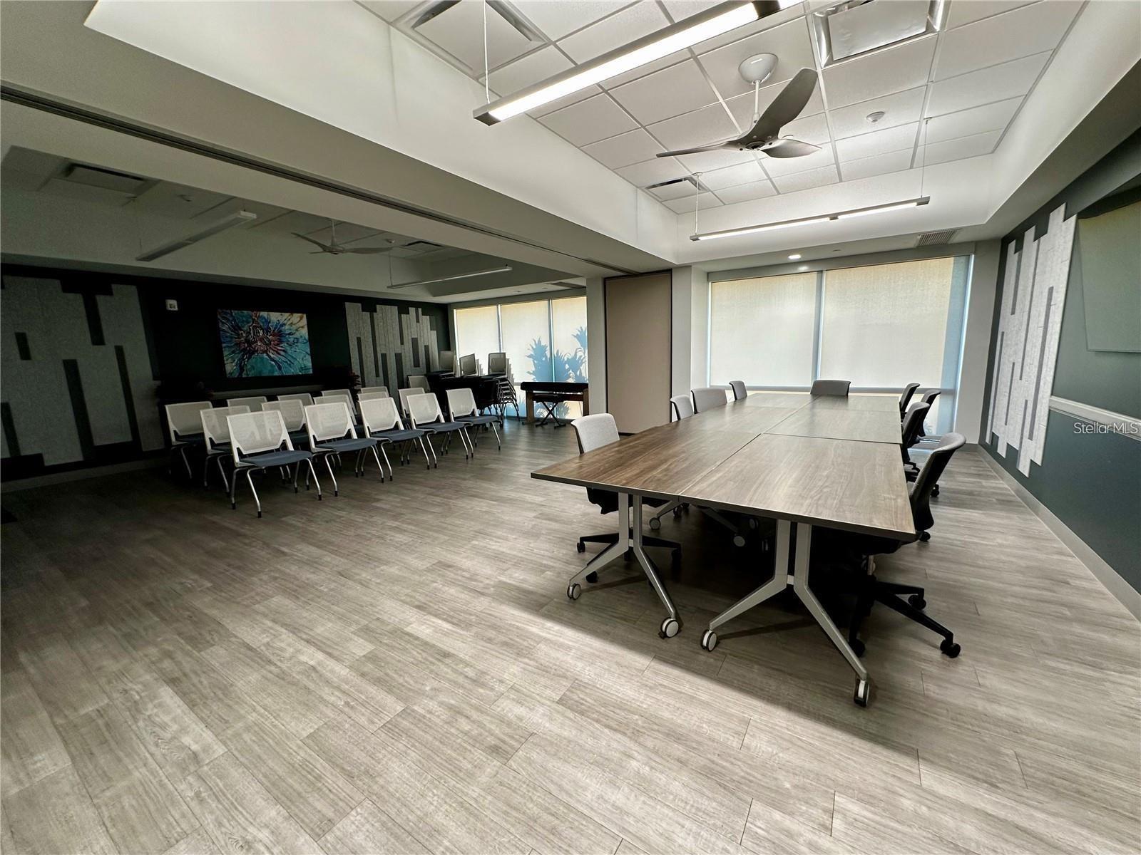 1100 BELCHER RD S #406, LARGO, FL, 33771