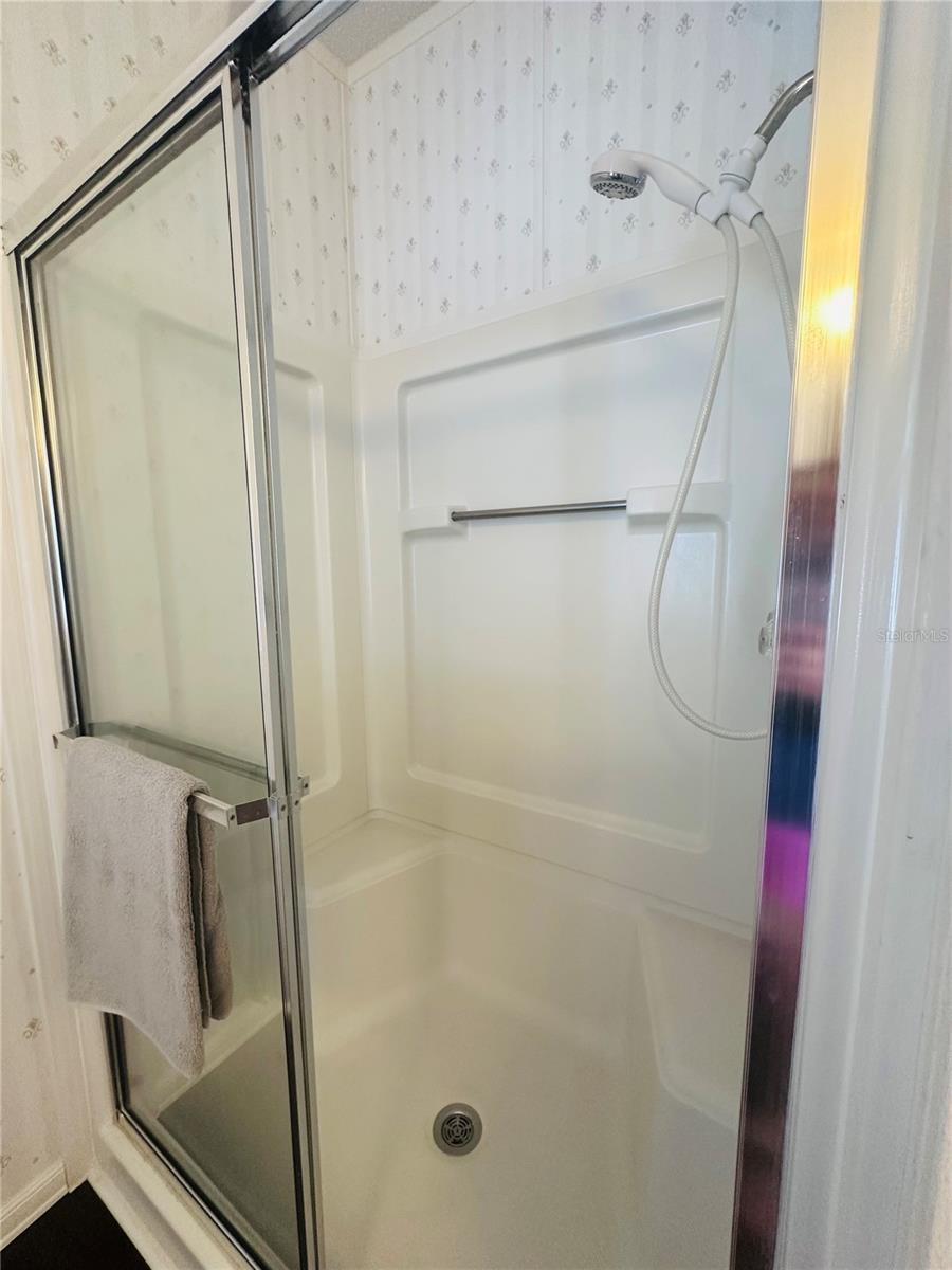 1100 BELCHER RD S #406, LARGO, FL, 33771