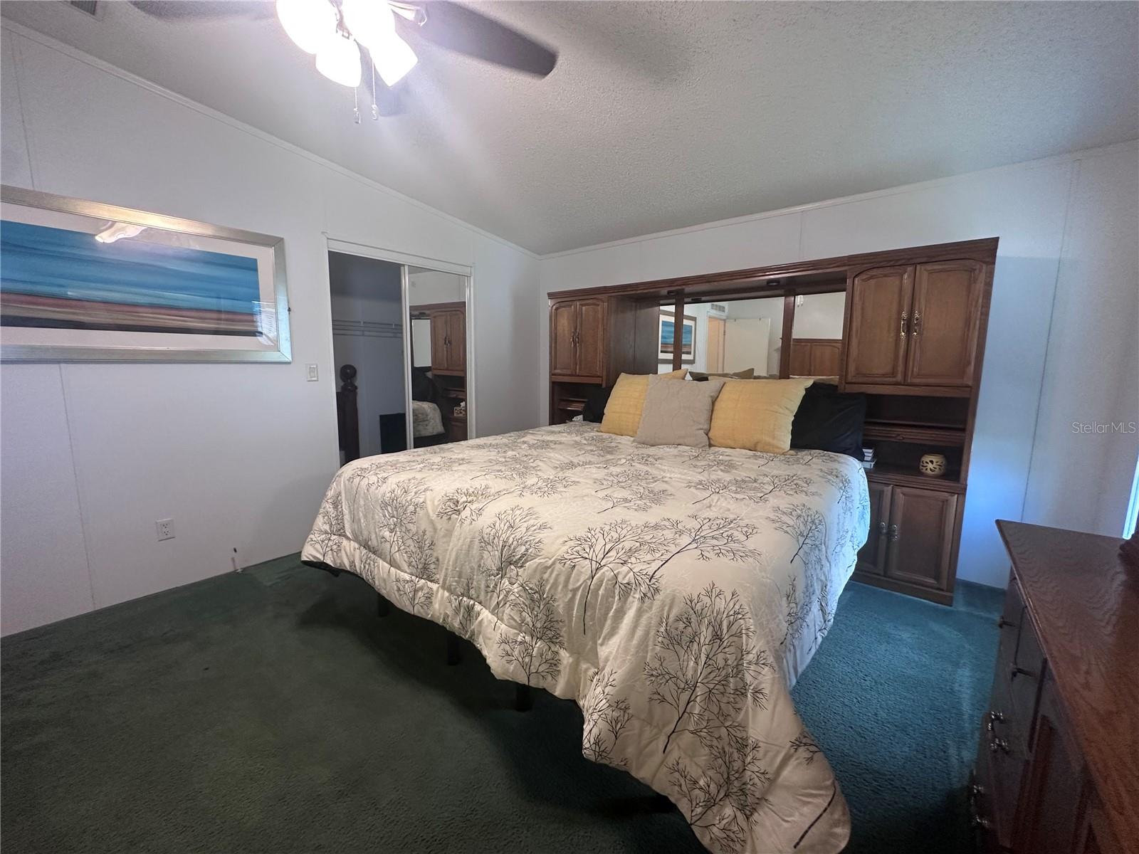 1100 BELCHER RD S #406, LARGO, FL, 33771