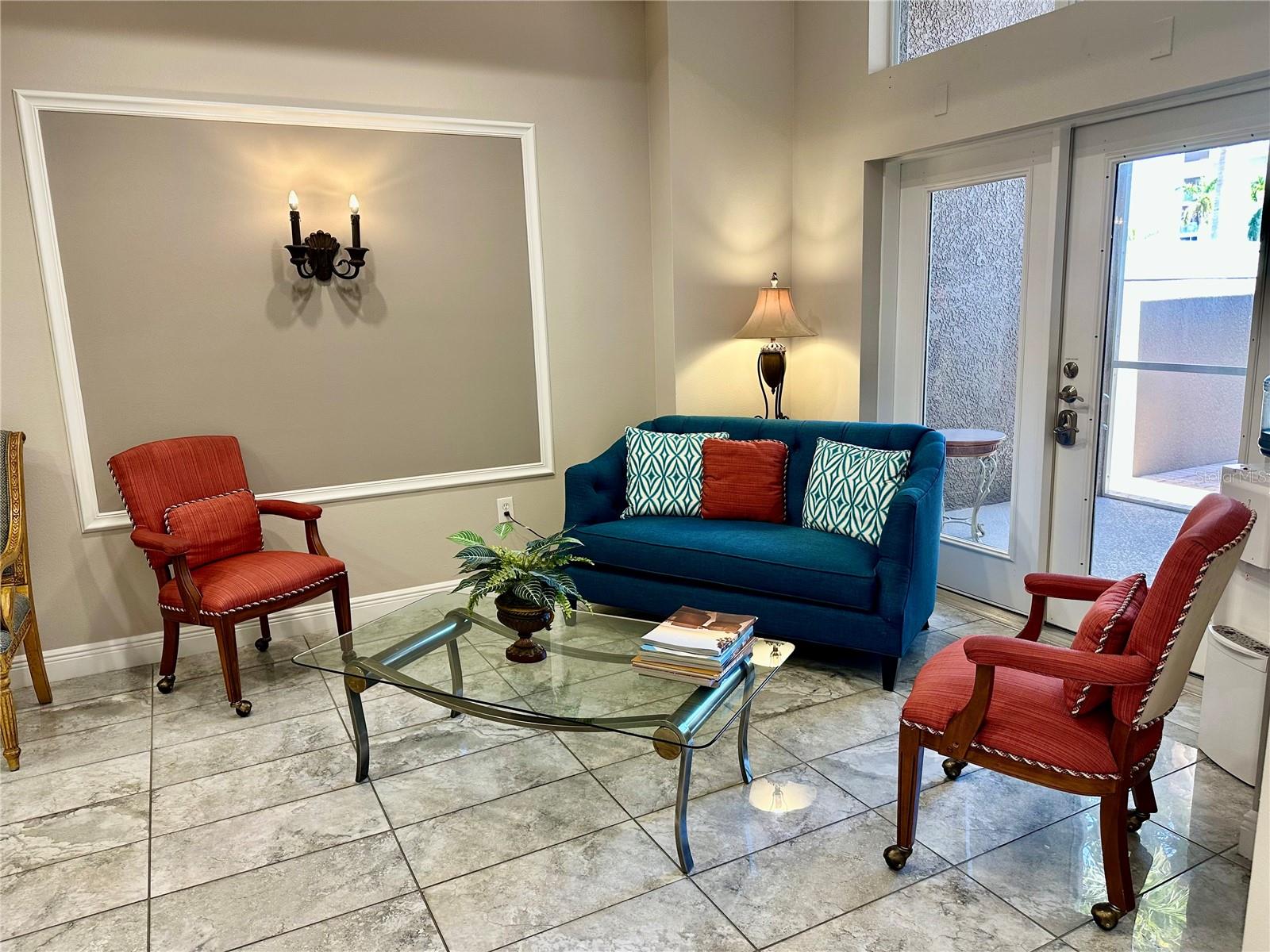 808 3RD AVE W #212, BRADENTON, FL, 34205