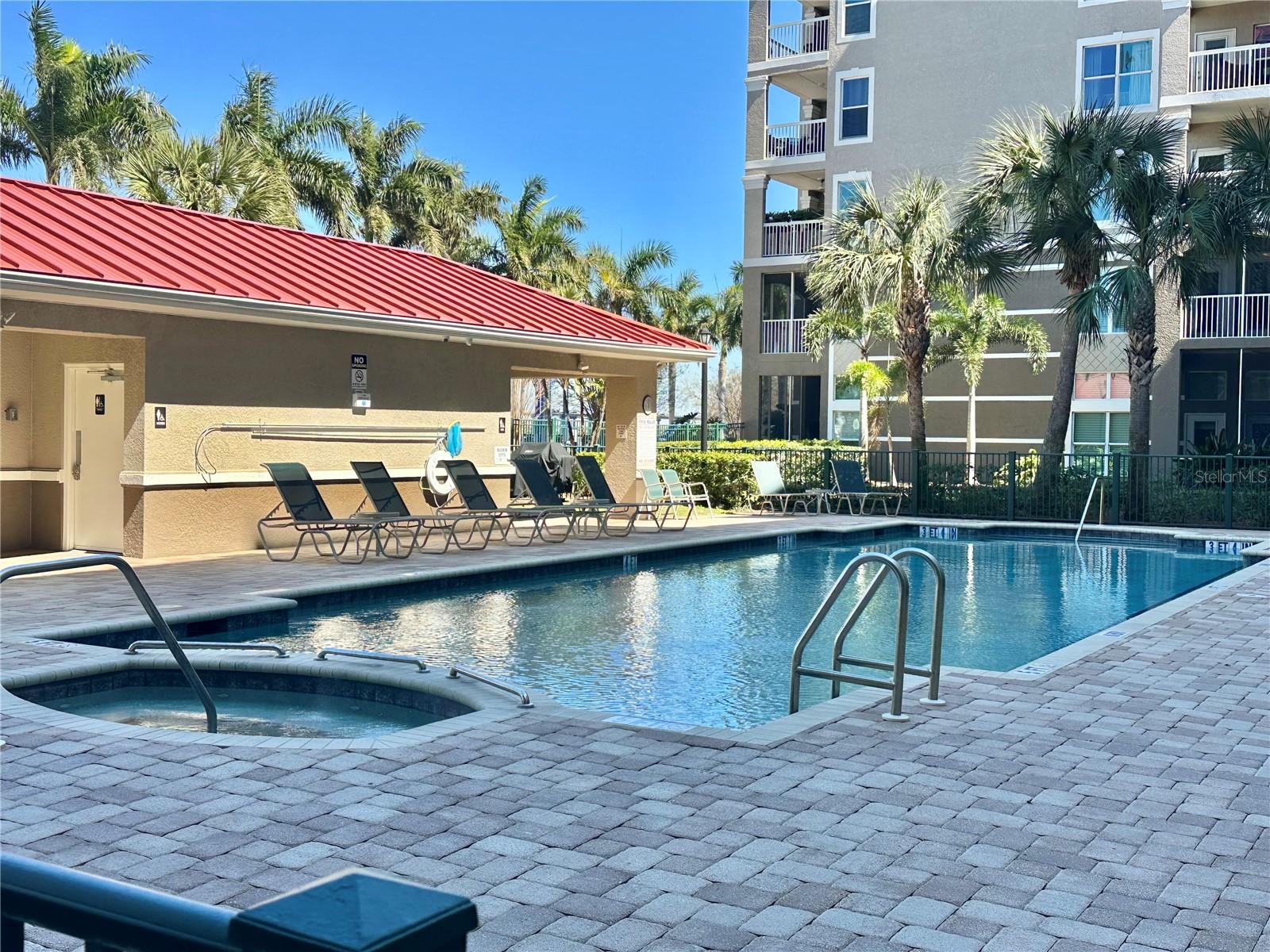 808 3RD AVE W #212, BRADENTON, FL, 34205