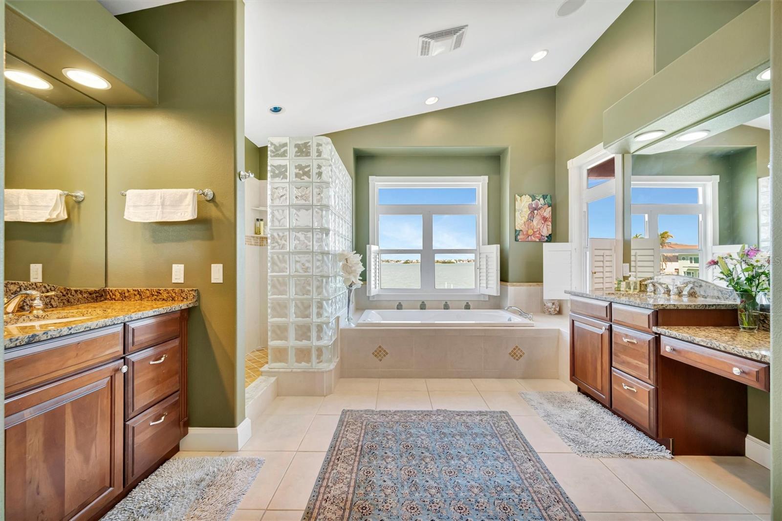 6361 4TH PALM PT, ST PETE BEACH, FL, 33706