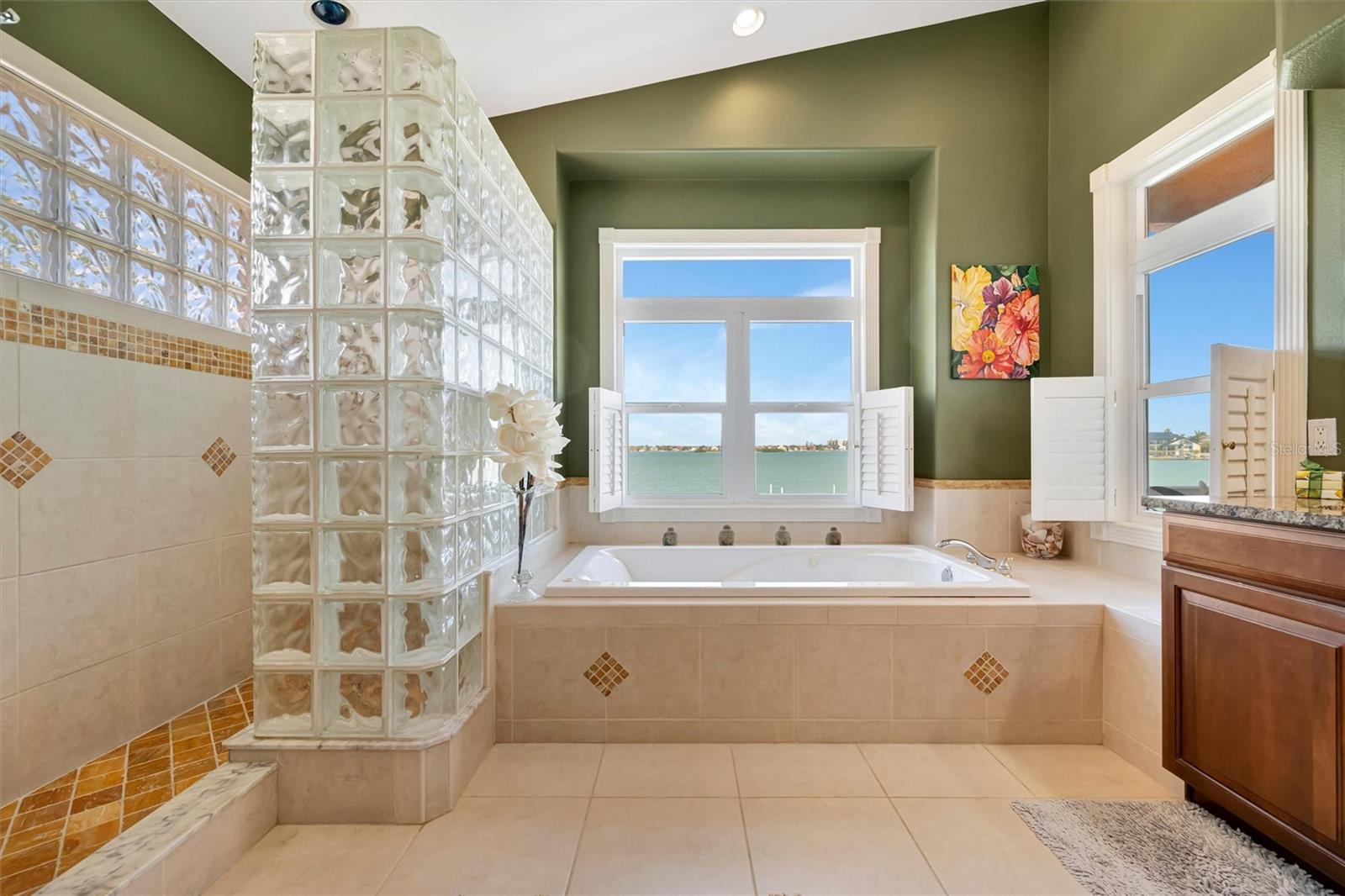 6361 4TH PALM PT, ST PETE BEACH, FL, 33706