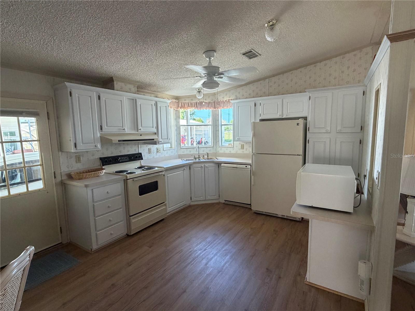 208 EAGLE, PUNTA GORDA, FL, 33950