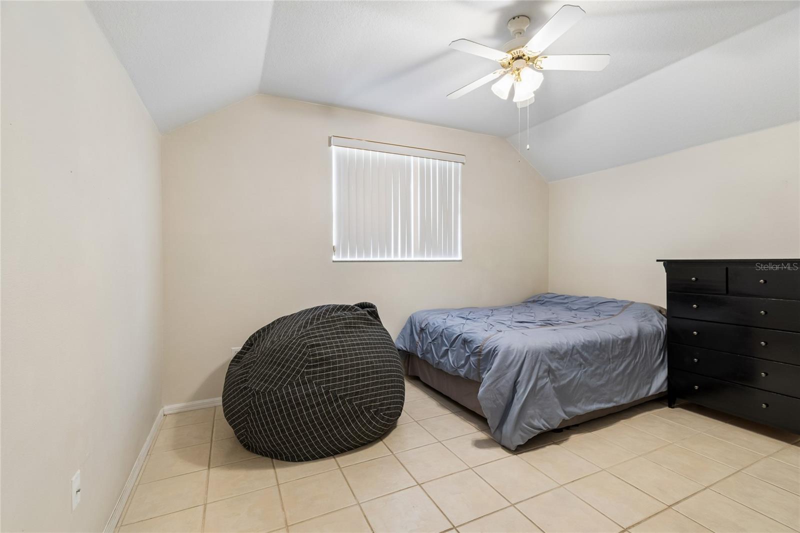 8816 CYPRESS HAMMOCK DR, TAMPA, FL, 33614