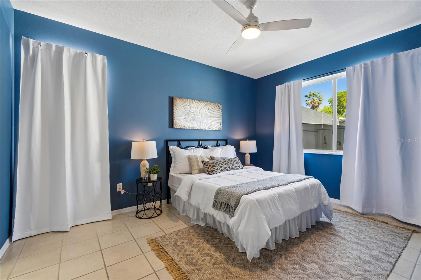 8816 CYPRESS HAMMOCK DR, TAMPA, FL, 33614