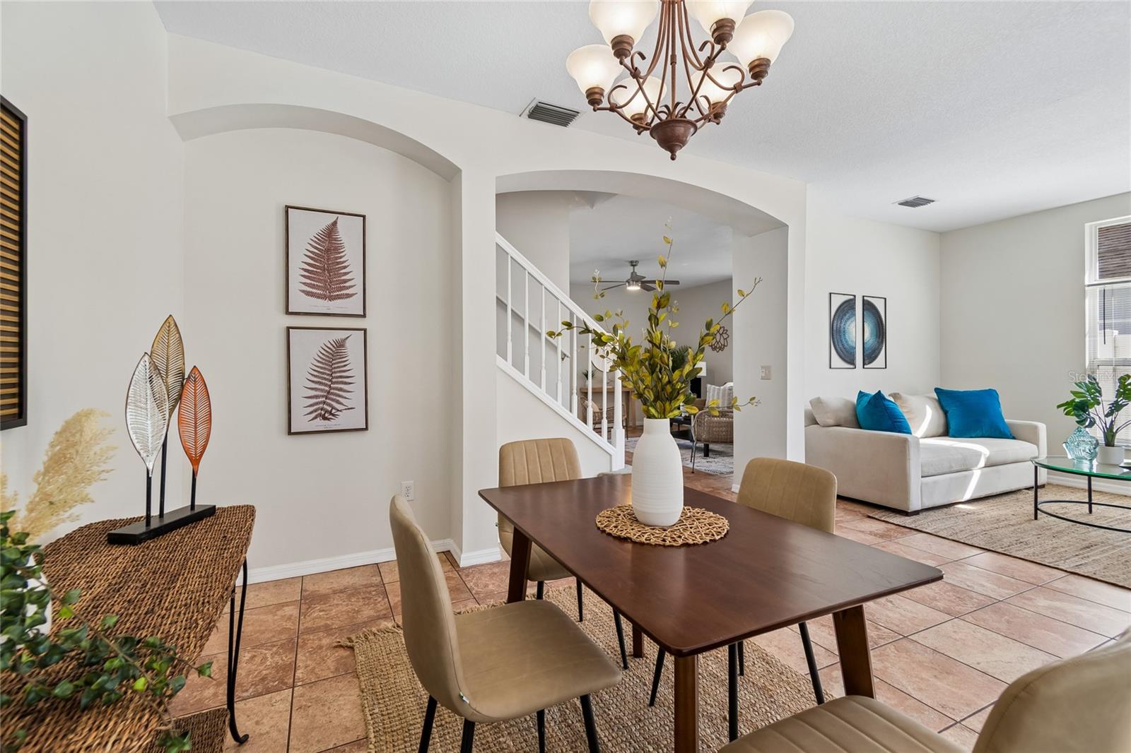 8816 CYPRESS HAMMOCK DR, TAMPA, FL, 33614