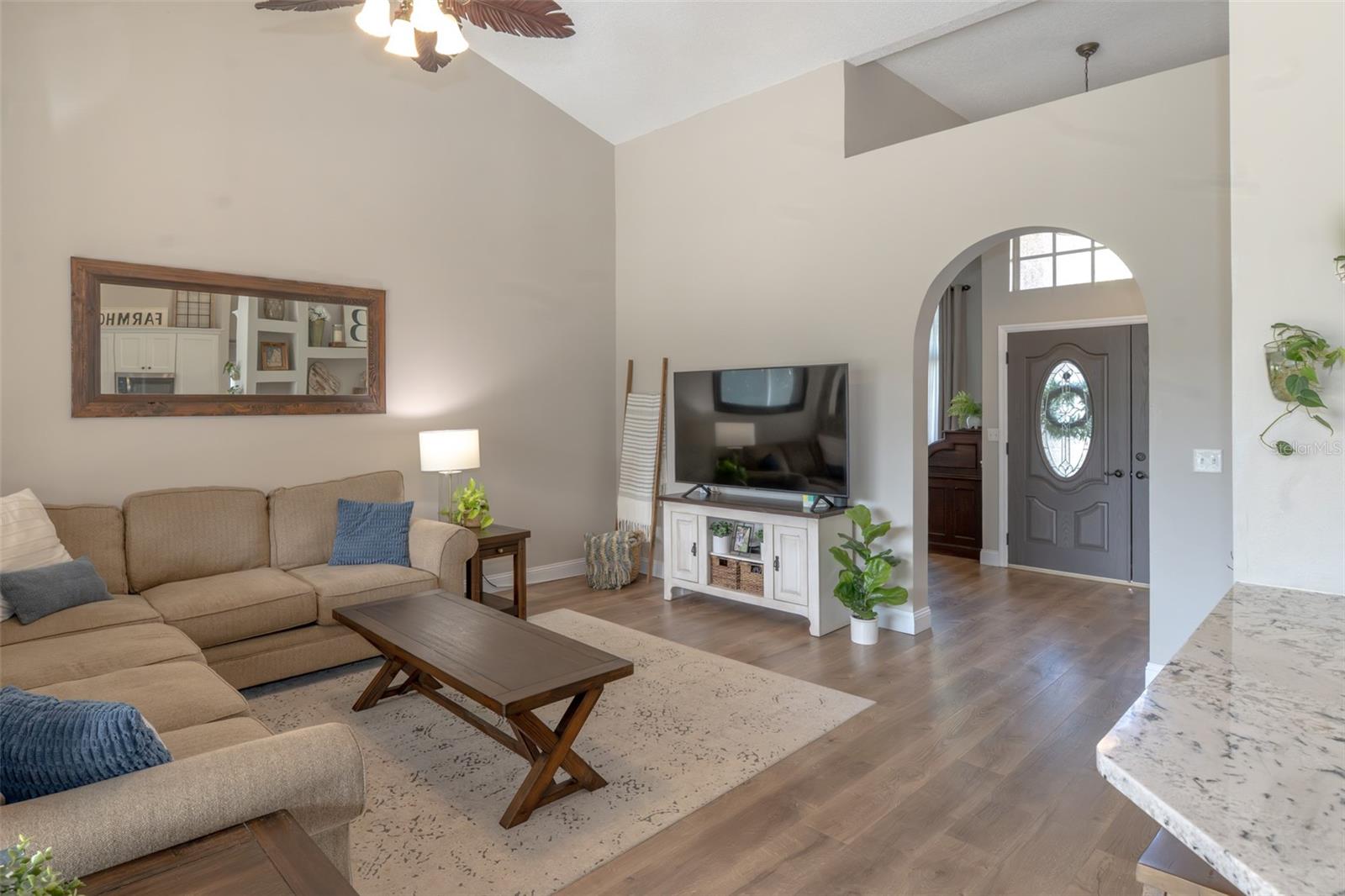 3503 AUTUMN GLEN DR, VALRICO, FL, 33596