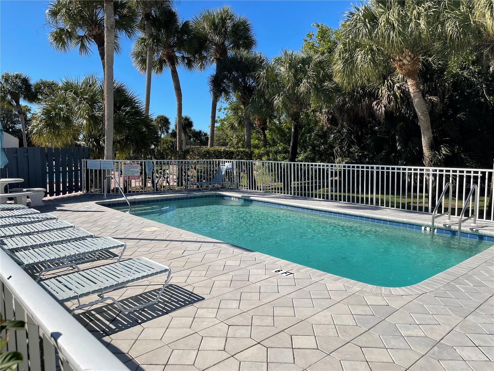 7294 CLOISTER DR #12, SARASOTA, FL, 34231