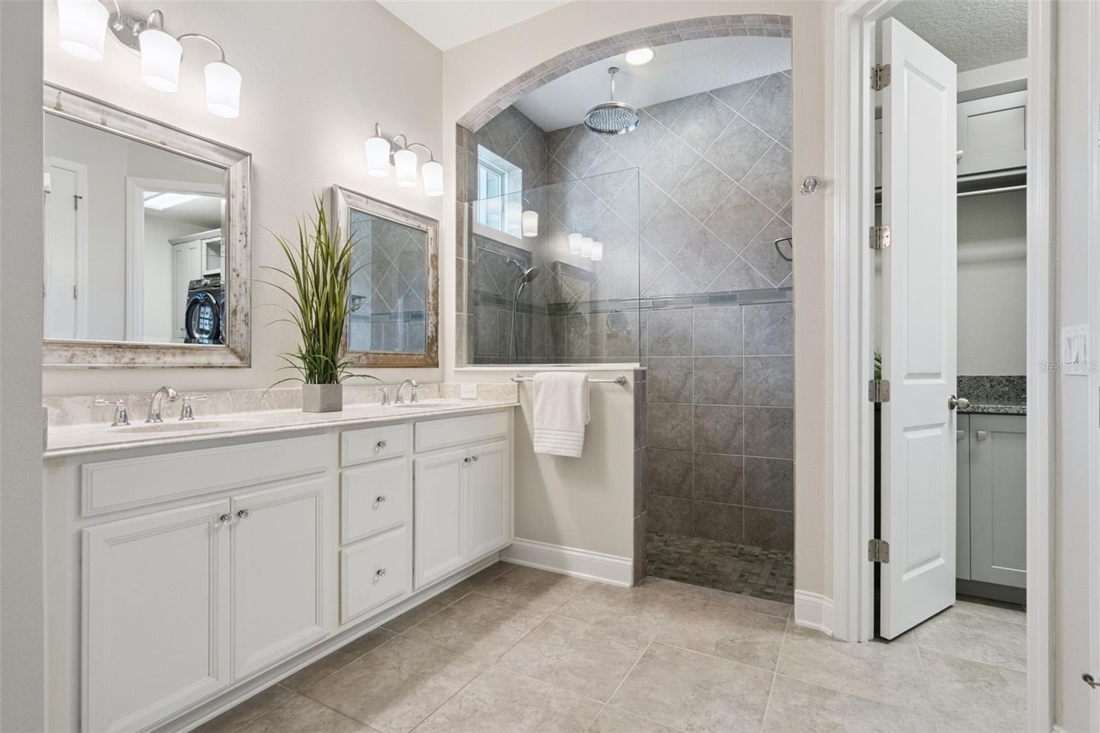 744 LAKE BRIM DR, WINTER GARDEN, FL, 34787