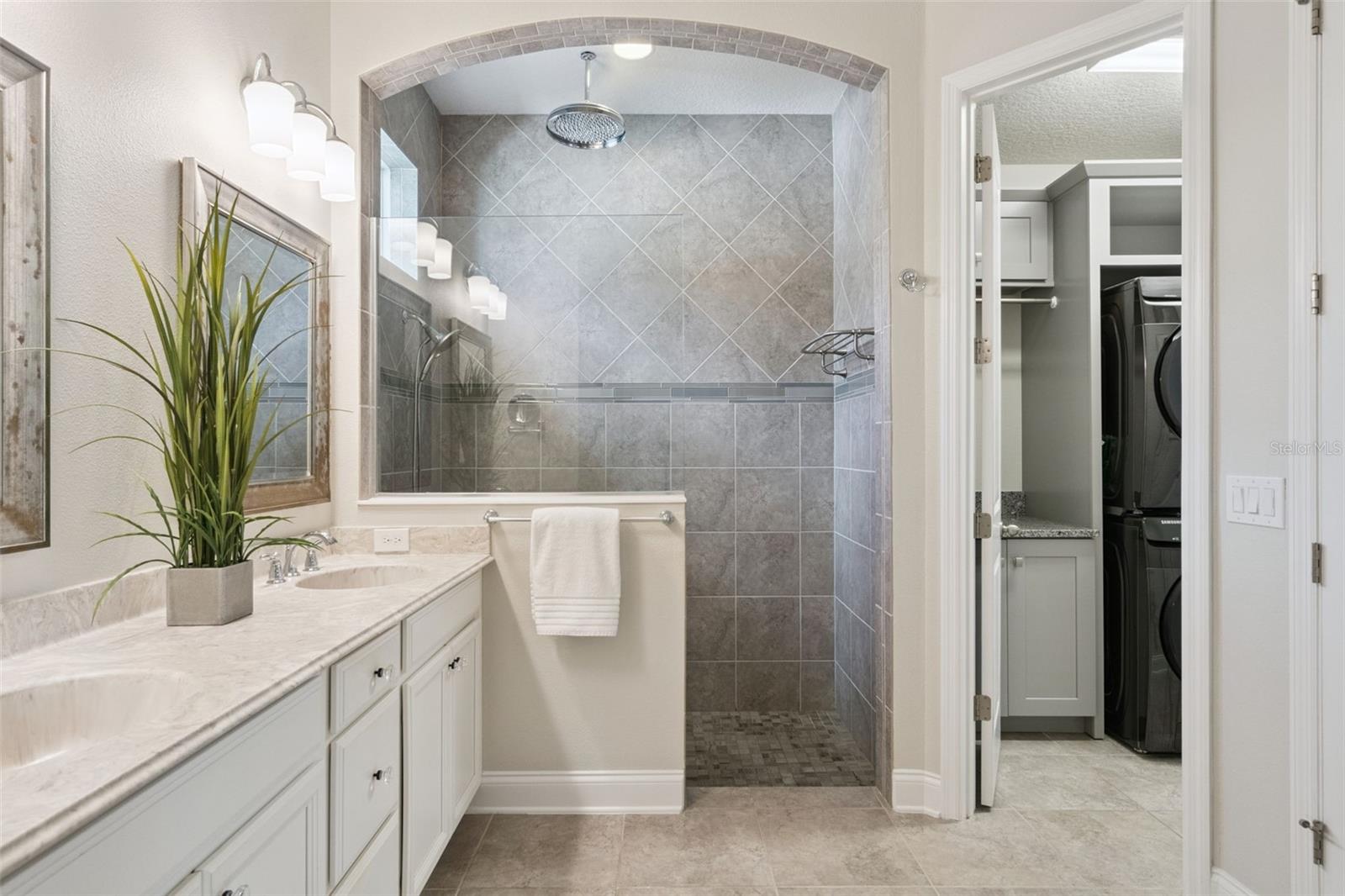 744 LAKE BRIM DR, WINTER GARDEN, FL, 34787