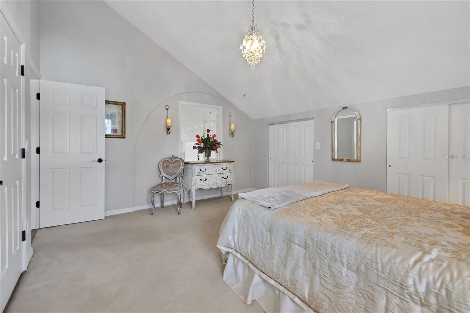 111 ESTHER ST, NEW SMYRNA BEACH, FL, 32169