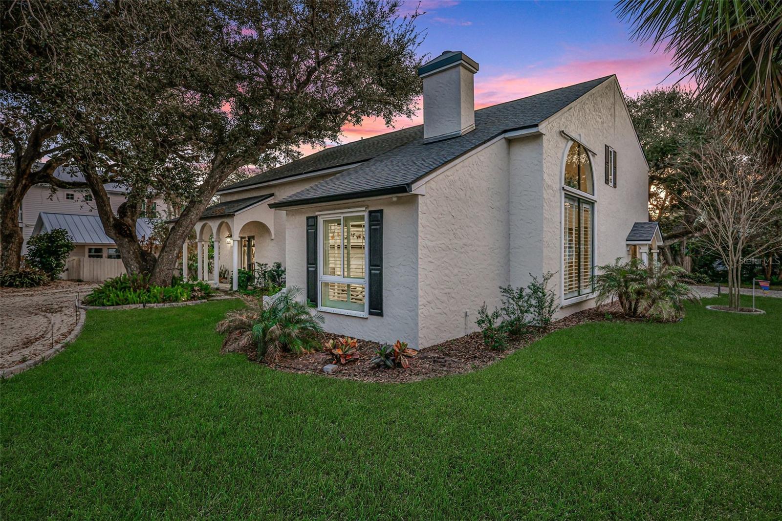 111 ESTHER ST, NEW SMYRNA BEACH, FL, 32169