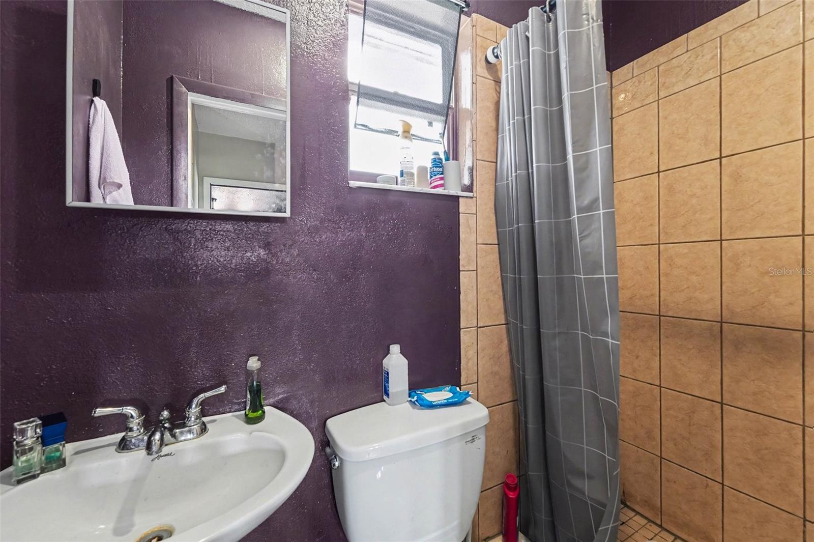 2426 17TH AVE N, ST PETERSBURG, FL, 33713