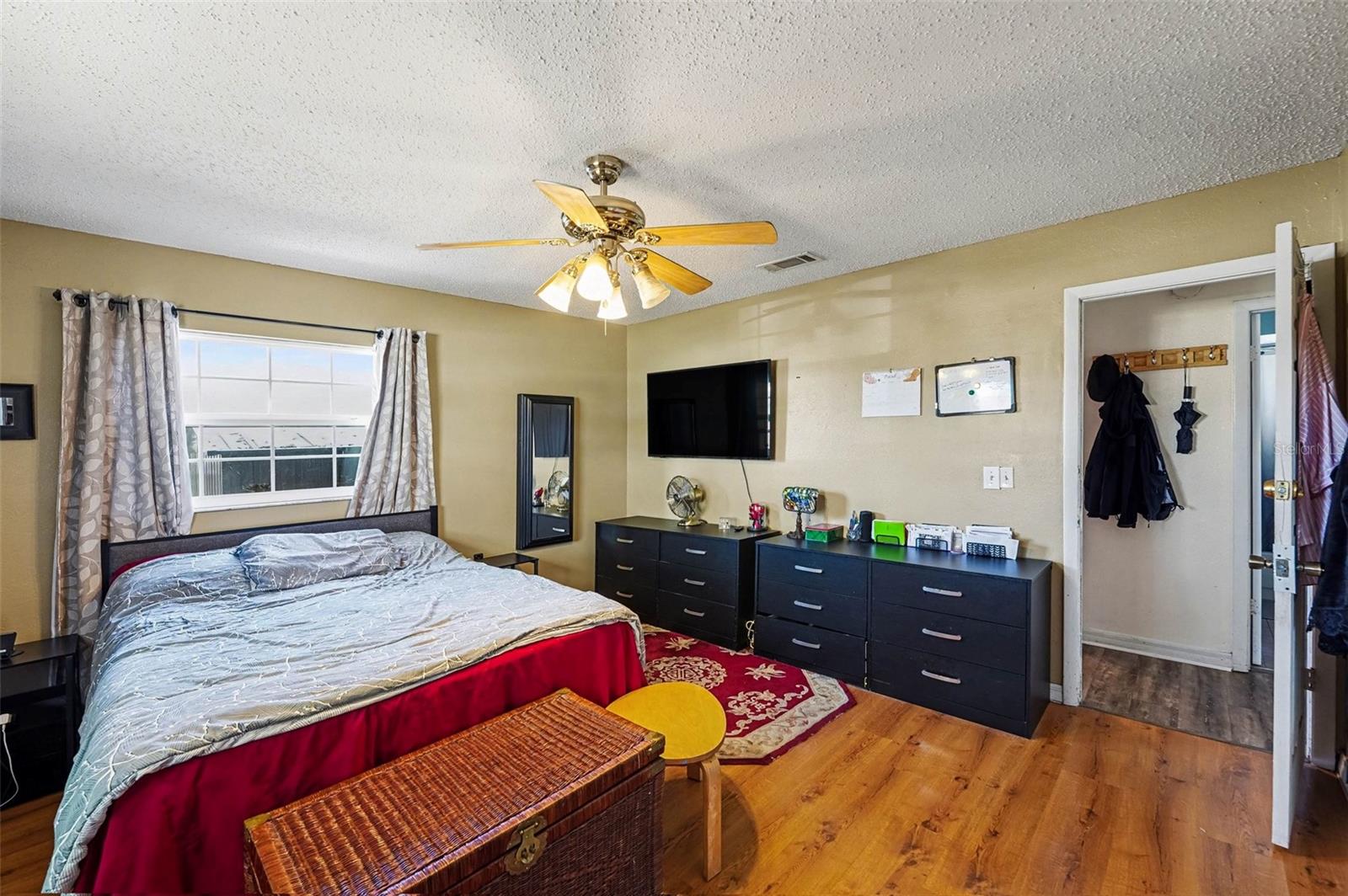 2426 17TH AVE N, ST PETERSBURG, FL, 33713