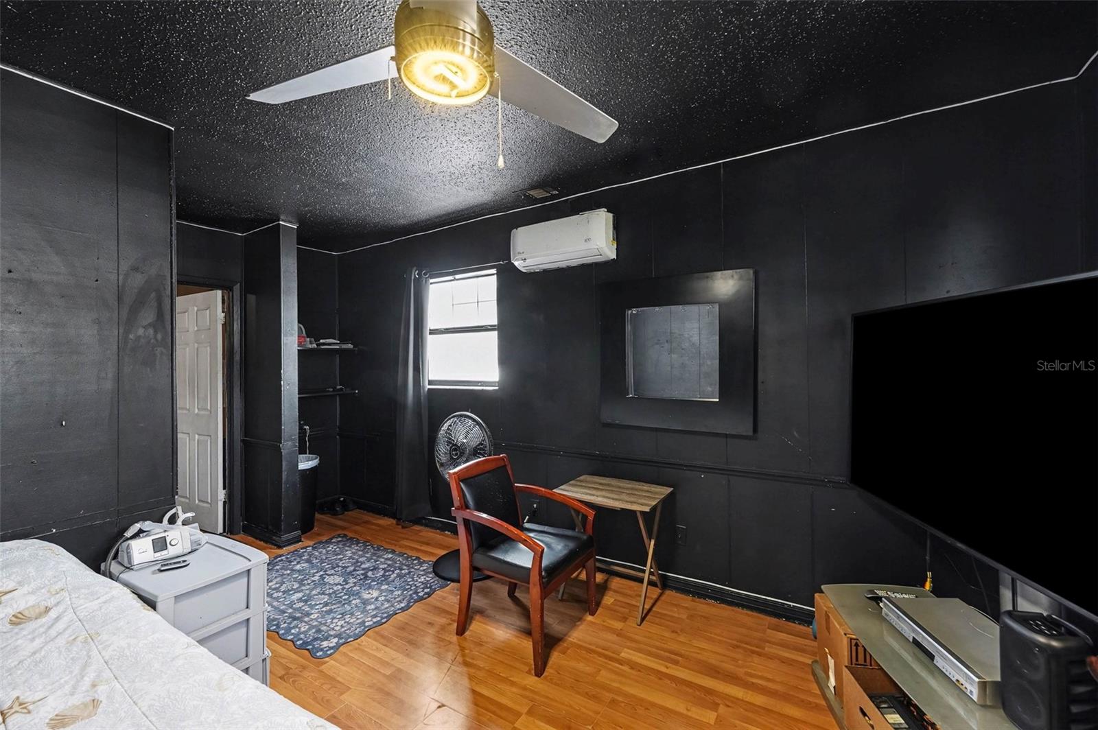 2426 17TH AVE N, ST PETERSBURG, FL, 33713