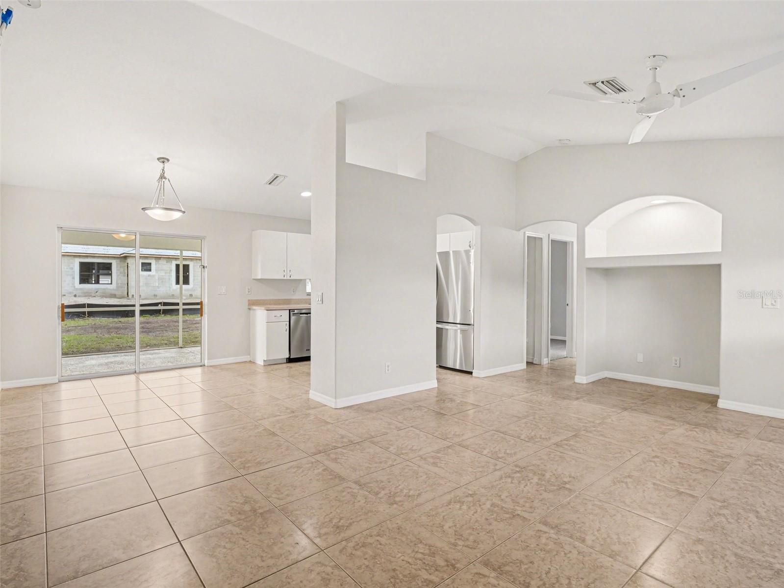 3217 N CHAMBERLAIN BLVD, NORTH PORT, FL, 34286