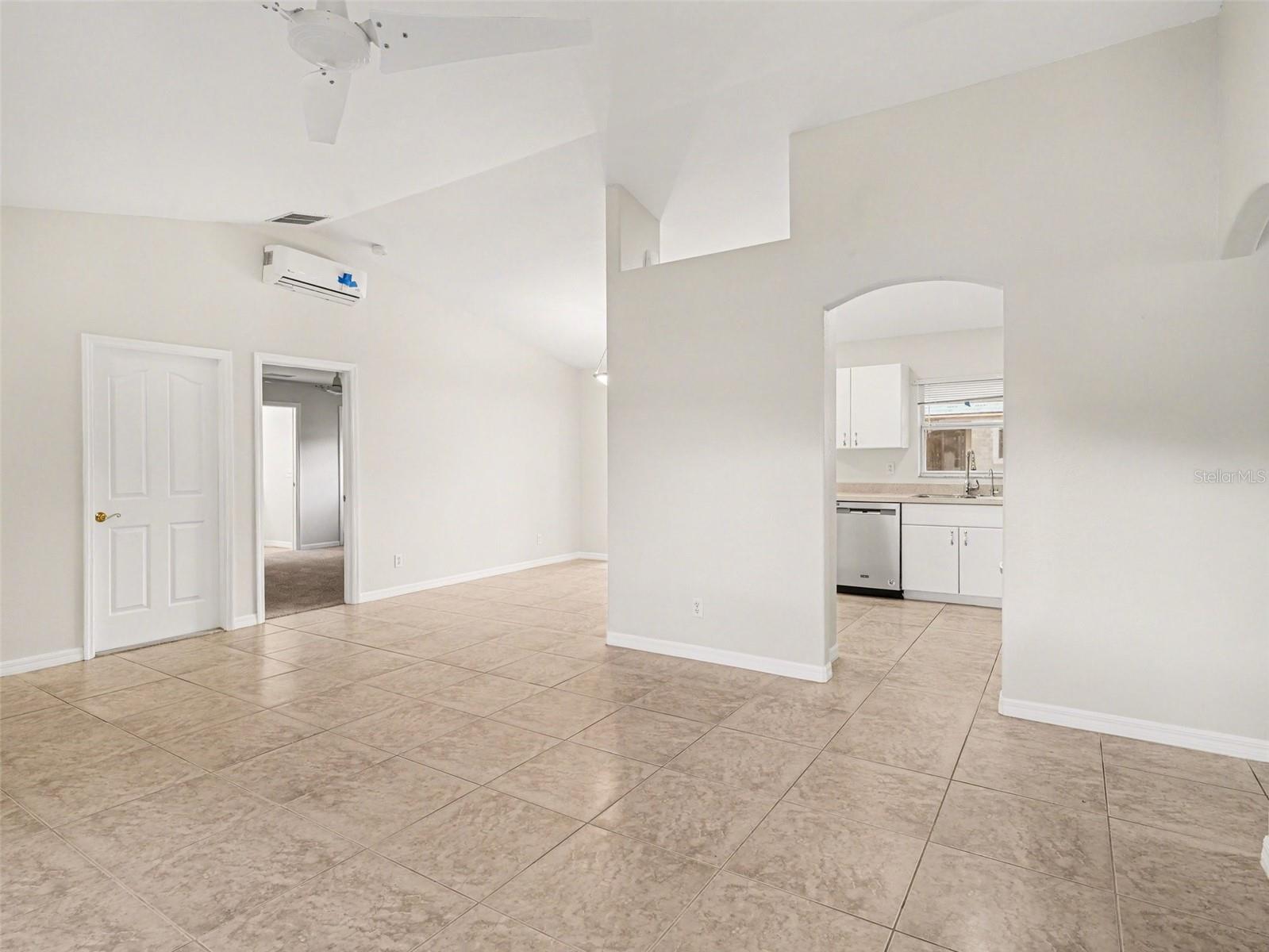 3217 N CHAMBERLAIN BLVD, NORTH PORT, FL, 34286