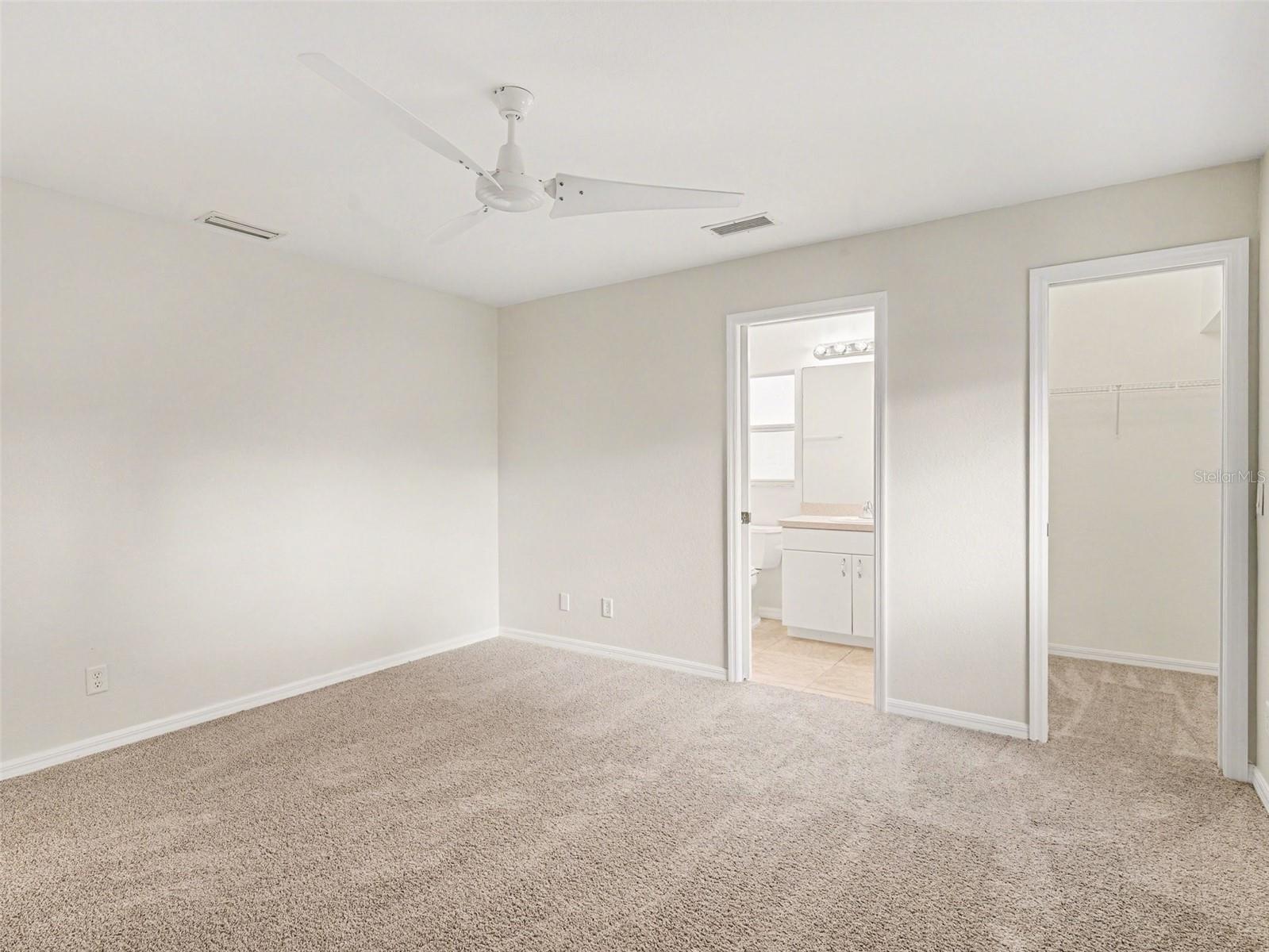 3217 N CHAMBERLAIN BLVD, NORTH PORT, FL, 34286