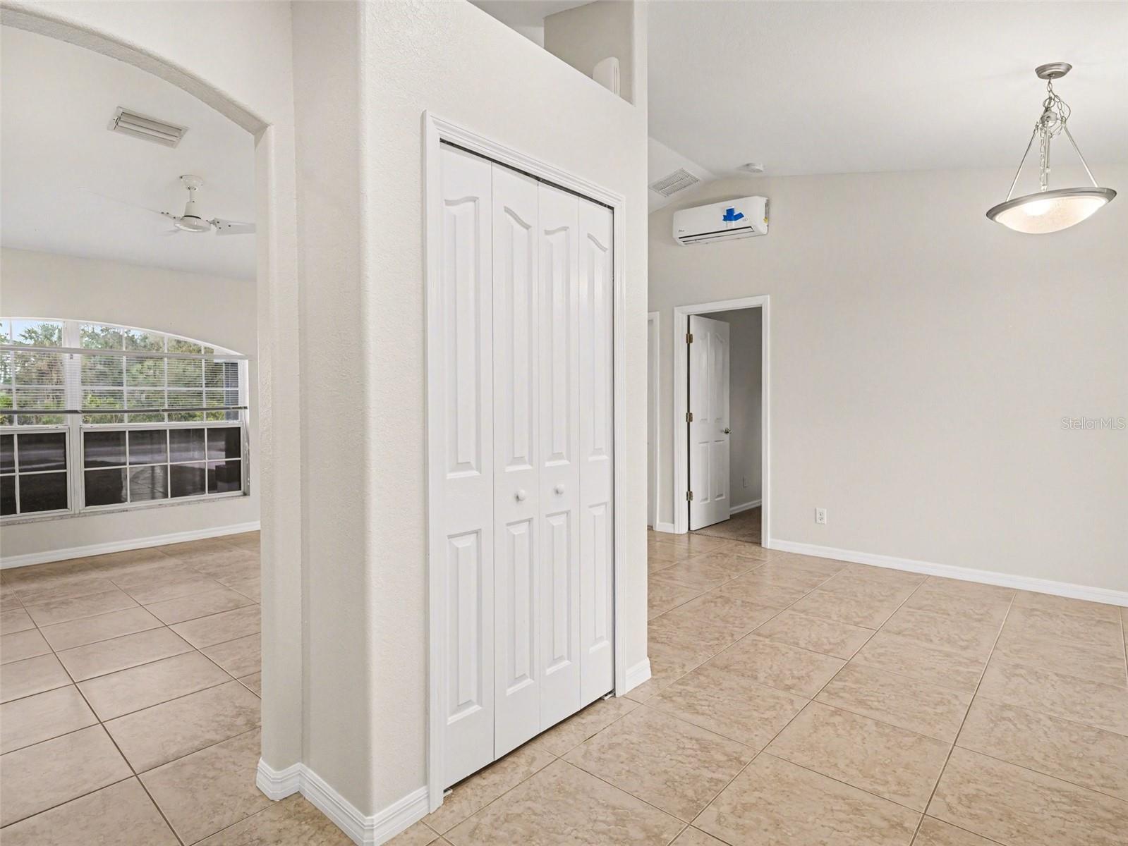 3217 N CHAMBERLAIN BLVD, NORTH PORT, FL, 34286