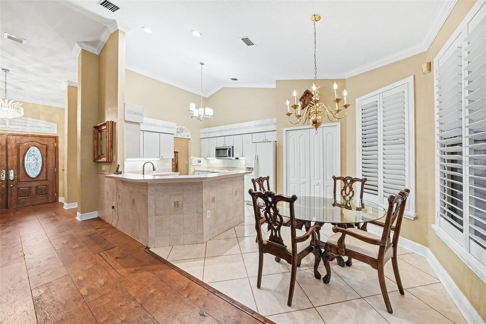19216 RIDGELAKE DR, LUTZ, FL, 33549