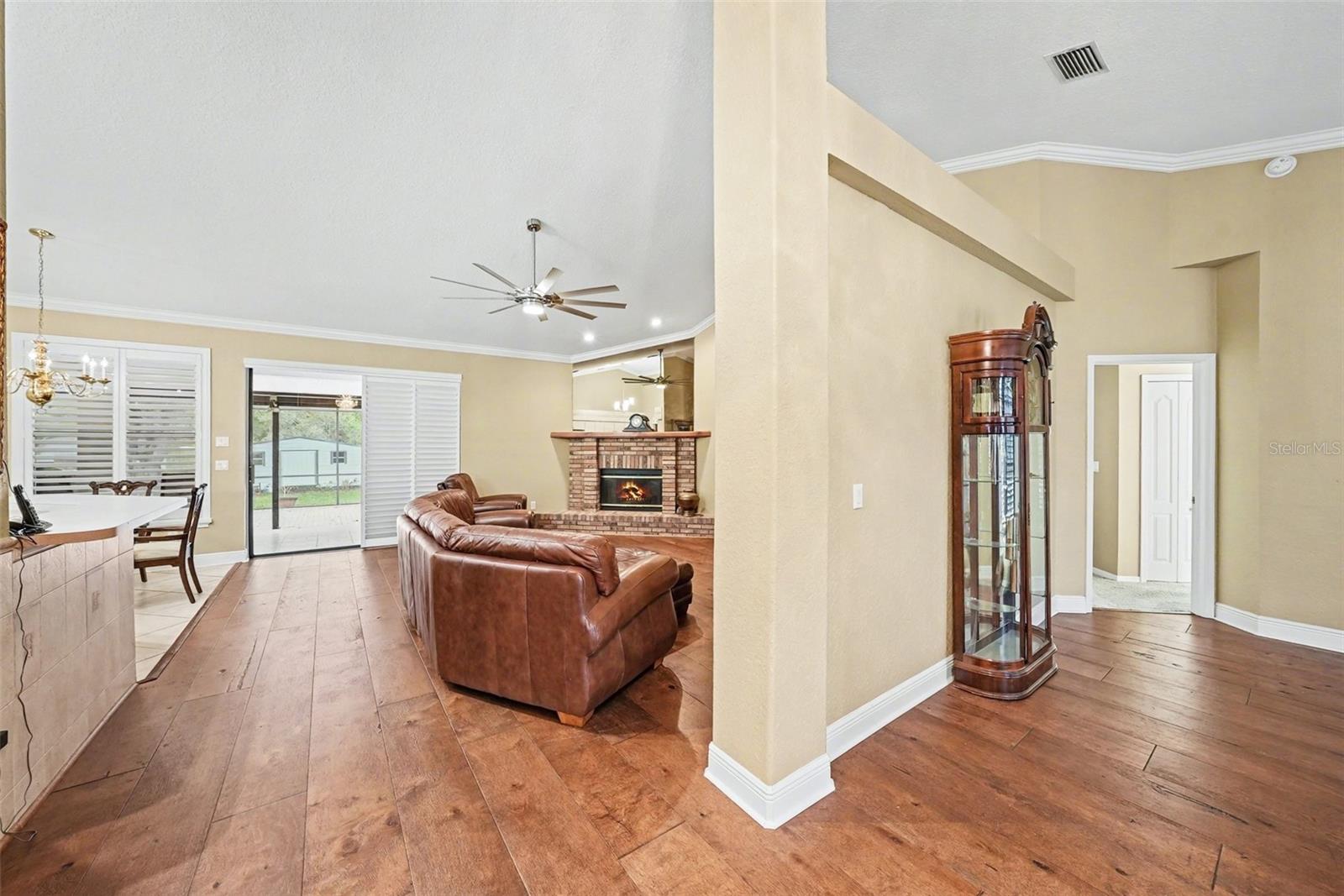 19216 RIDGELAKE DR, LUTZ, FL, 33549