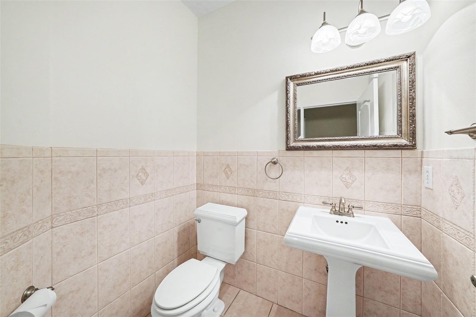 19216 RIDGELAKE DR, LUTZ, FL, 33549