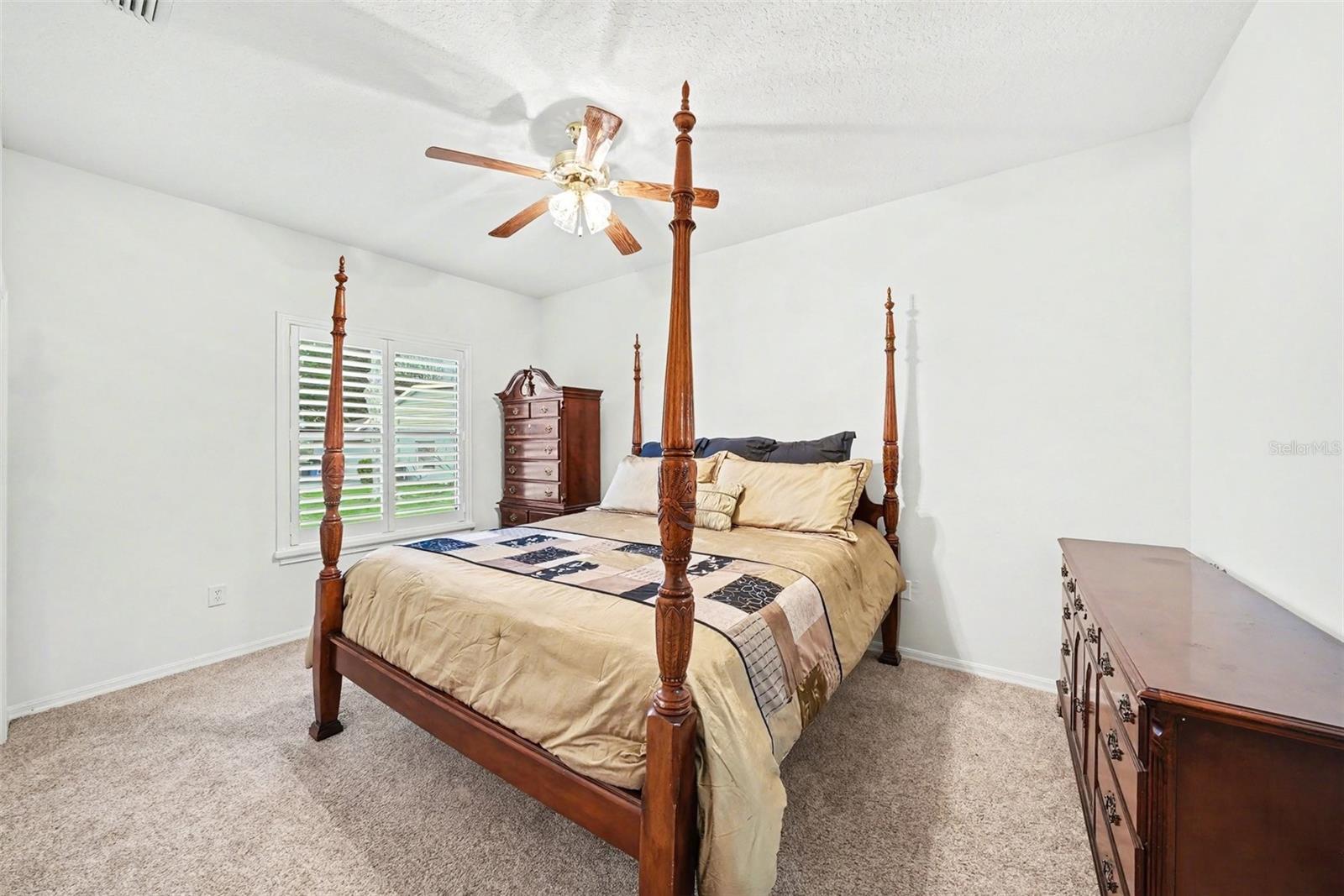 19216 RIDGELAKE DR, LUTZ, FL, 33549