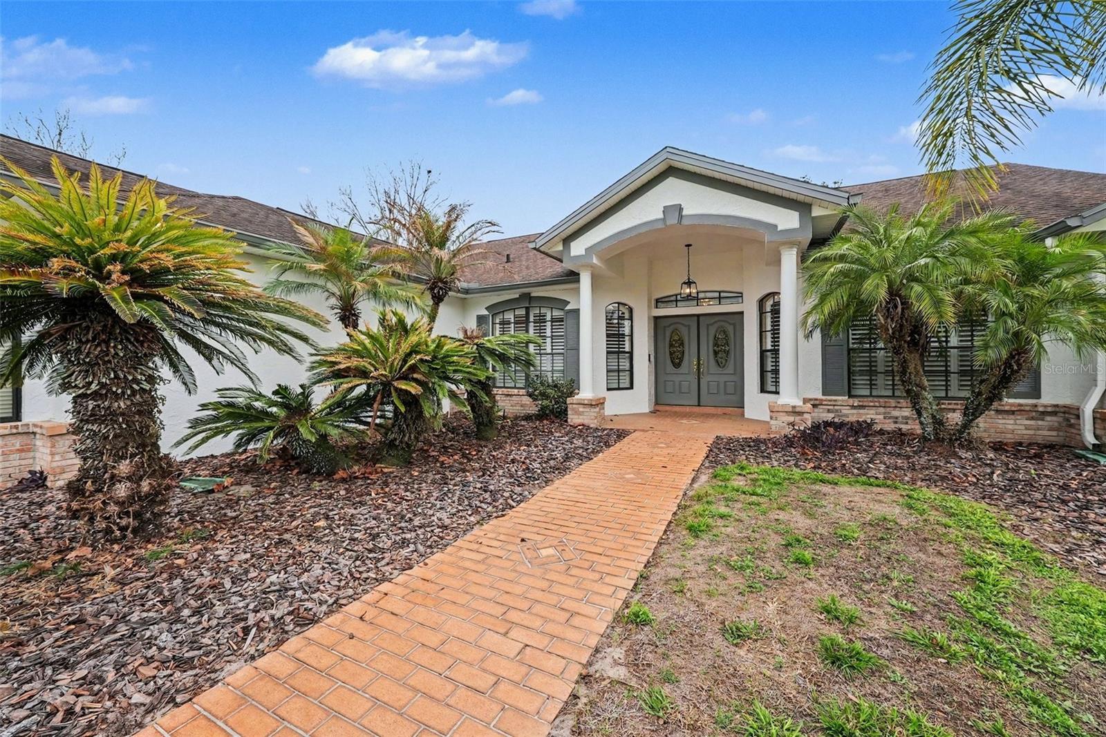 19216 RIDGELAKE DR, LUTZ, FL, 33549