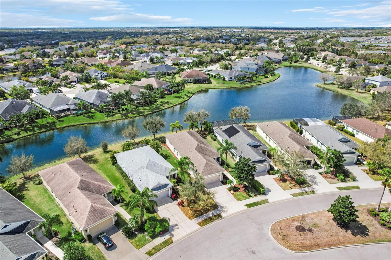 12187 LONGVIEW LAKE CIR, BRADENTON, FL, 34211
