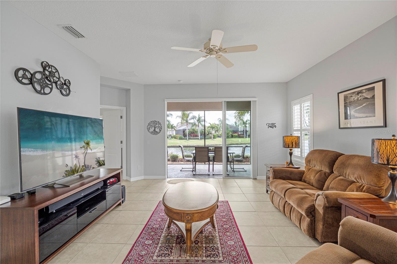 12187 LONGVIEW LAKE CIR, BRADENTON, FL, 34211