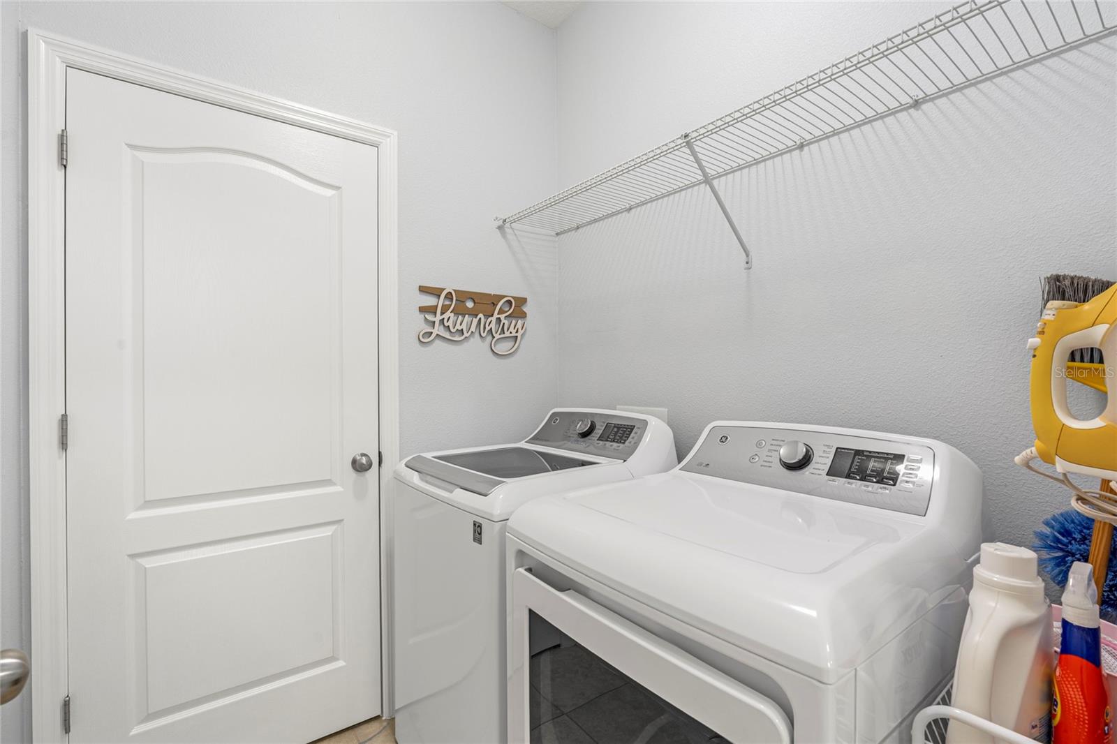 12187 LONGVIEW LAKE CIR, BRADENTON, FL, 34211