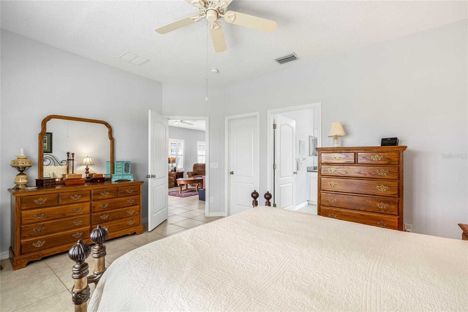 12187 LONGVIEW LAKE CIR, BRADENTON, FL, 34211