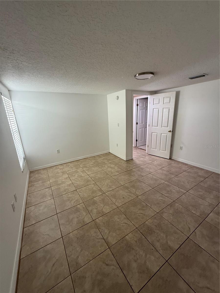 1247 LAKEVIEW DR, CLERMONT, FL, 34711