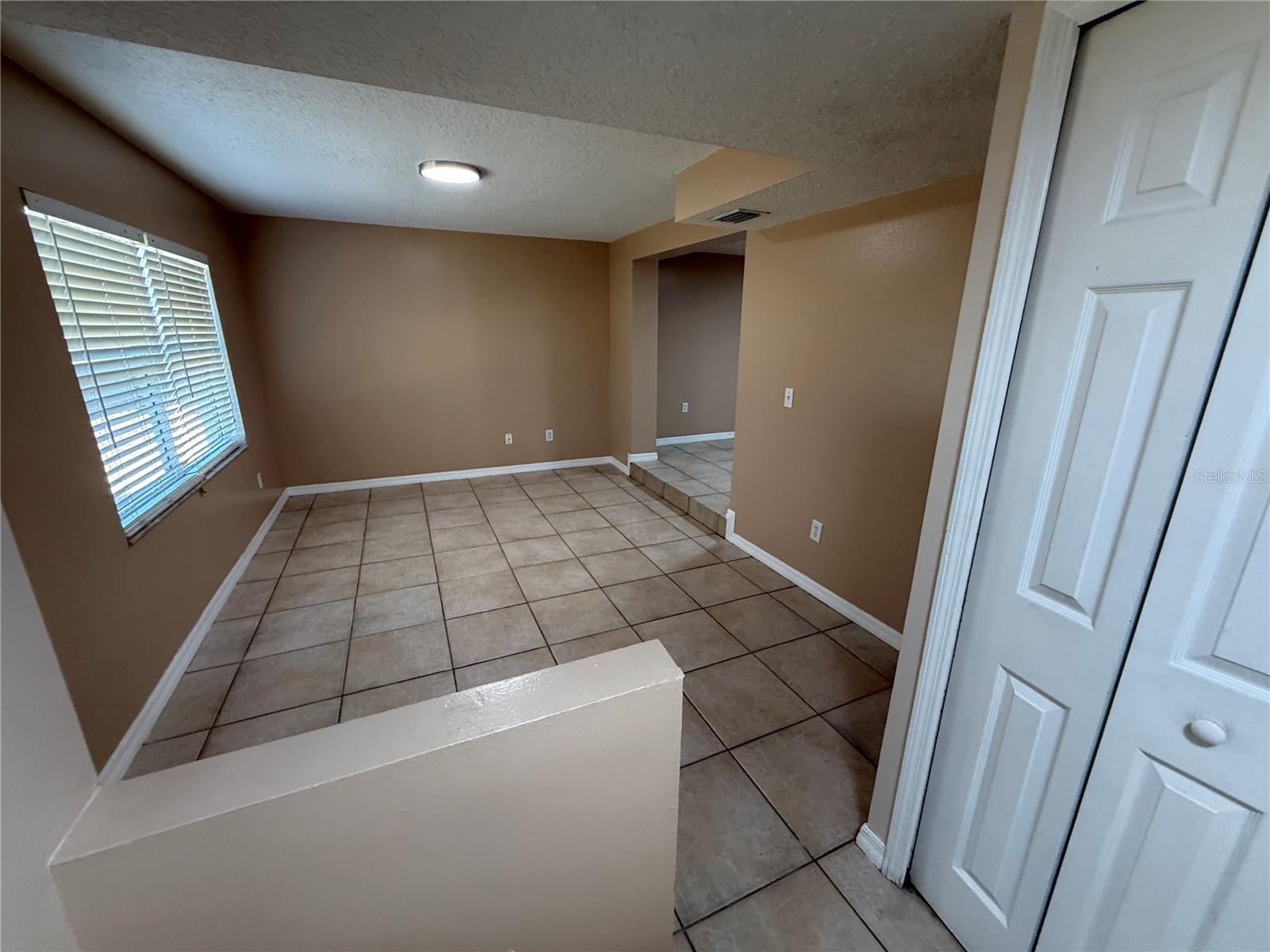 1247 LAKEVIEW DR, CLERMONT, FL, 34711