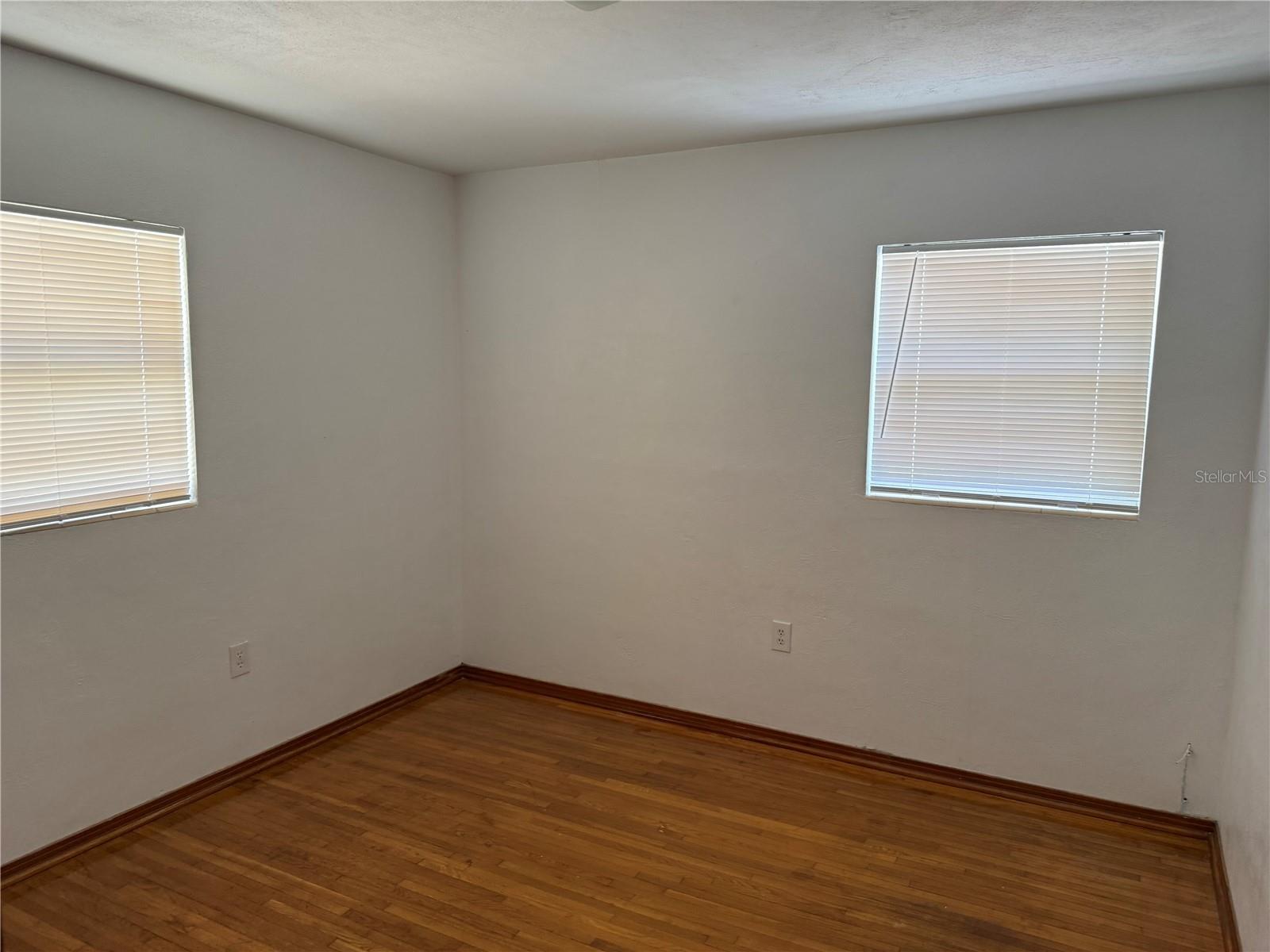 1247 LAKEVIEW DR, CLERMONT, FL, 34711