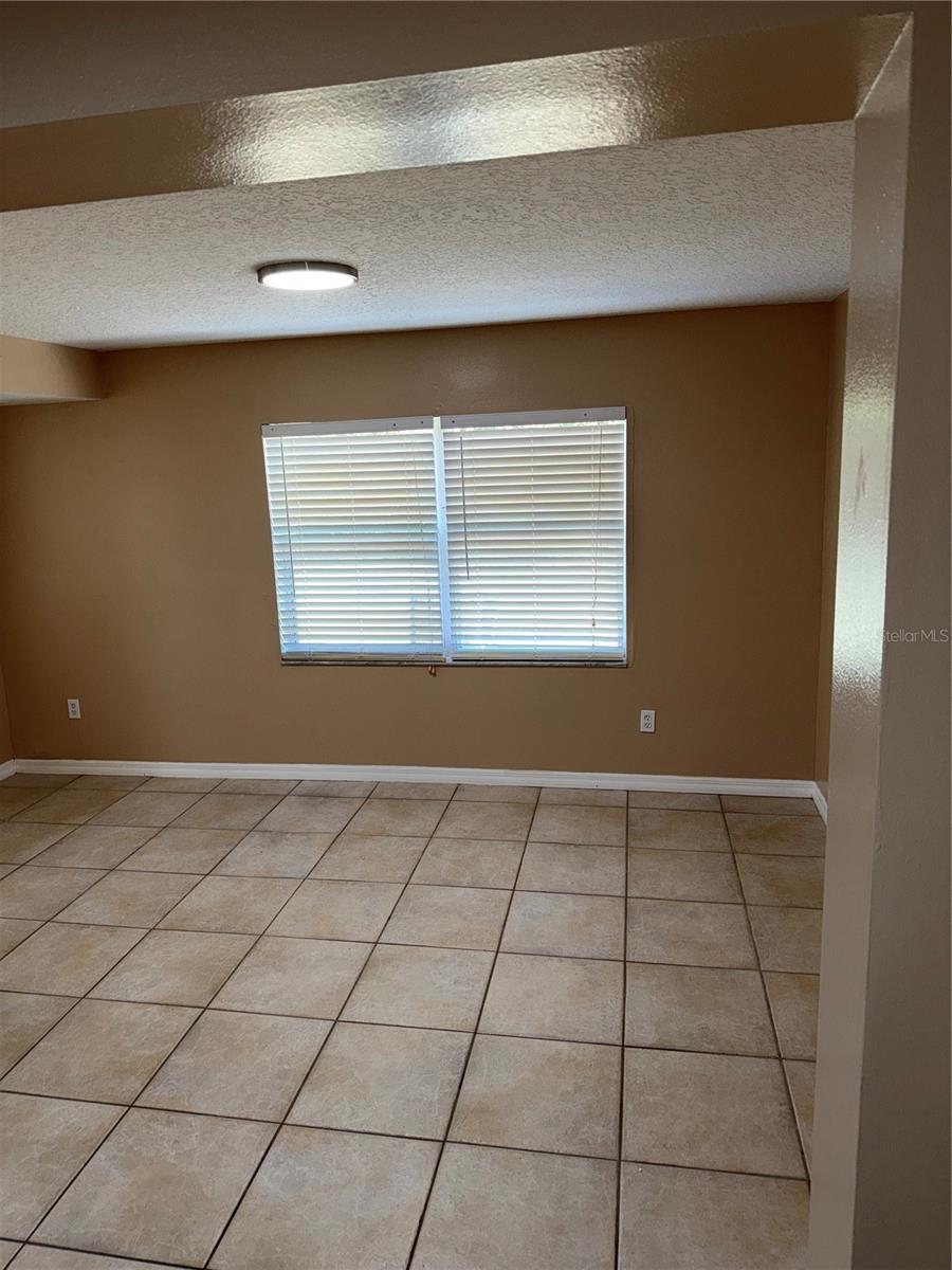 1247 LAKEVIEW DR, CLERMONT, FL, 34711