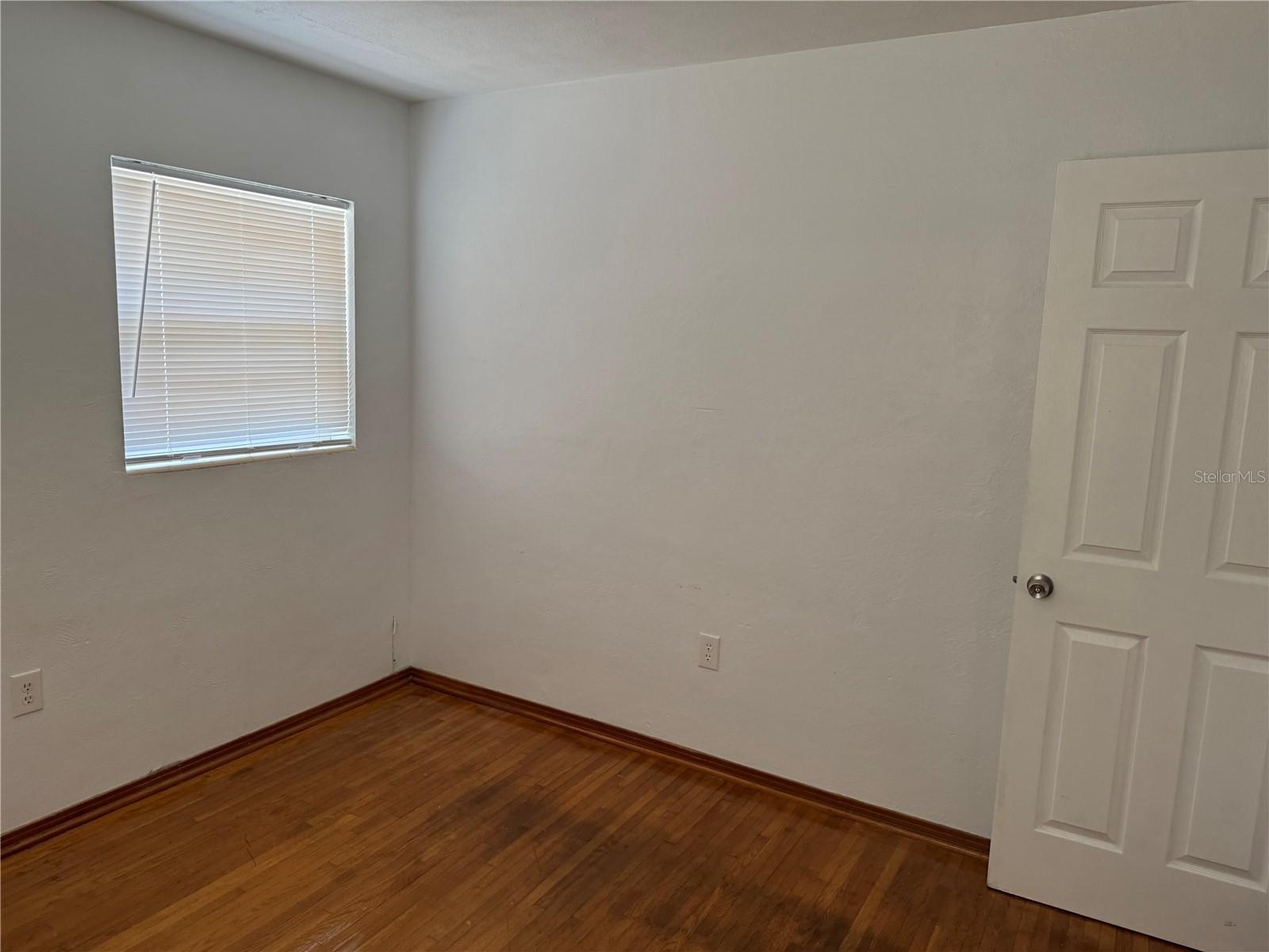 1247 LAKEVIEW DR, CLERMONT, FL, 34711