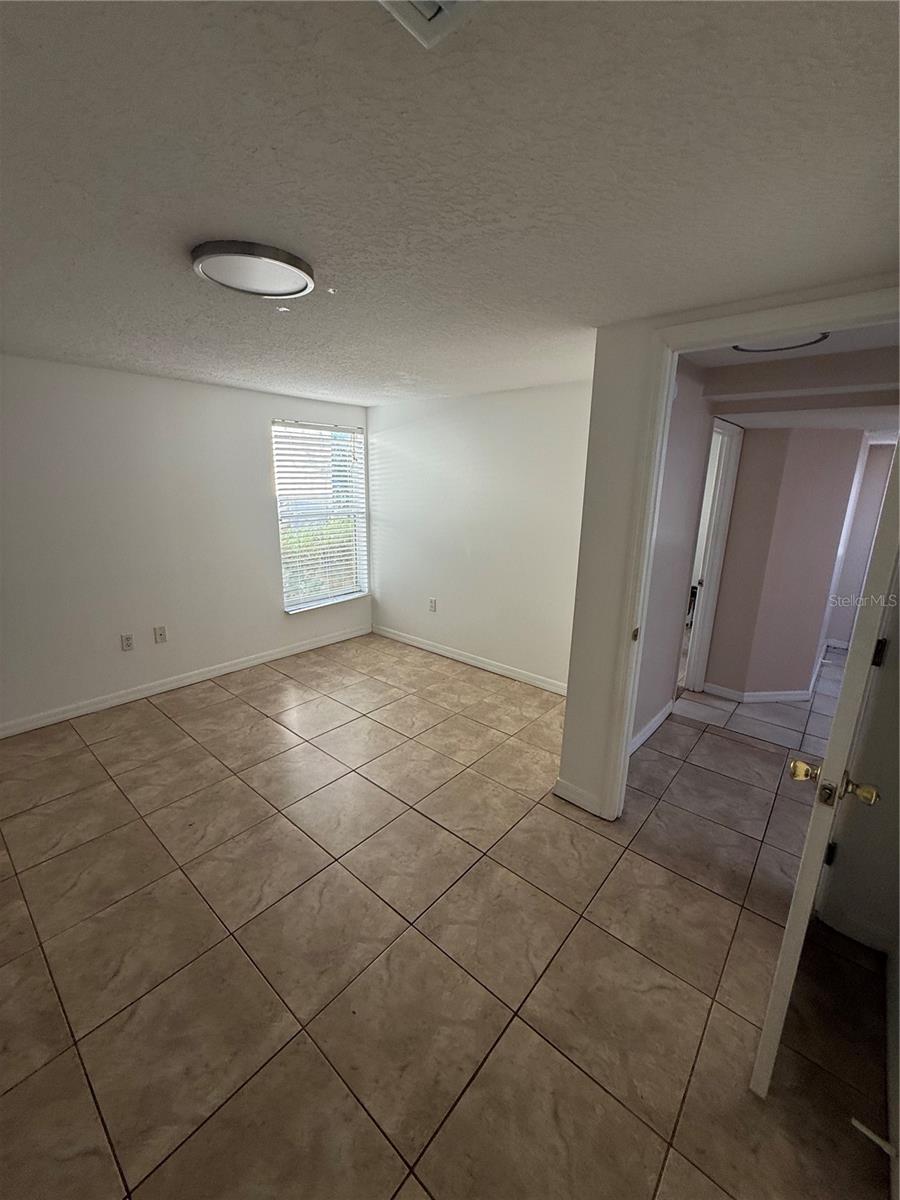 1247 LAKEVIEW DR, CLERMONT, FL, 34711