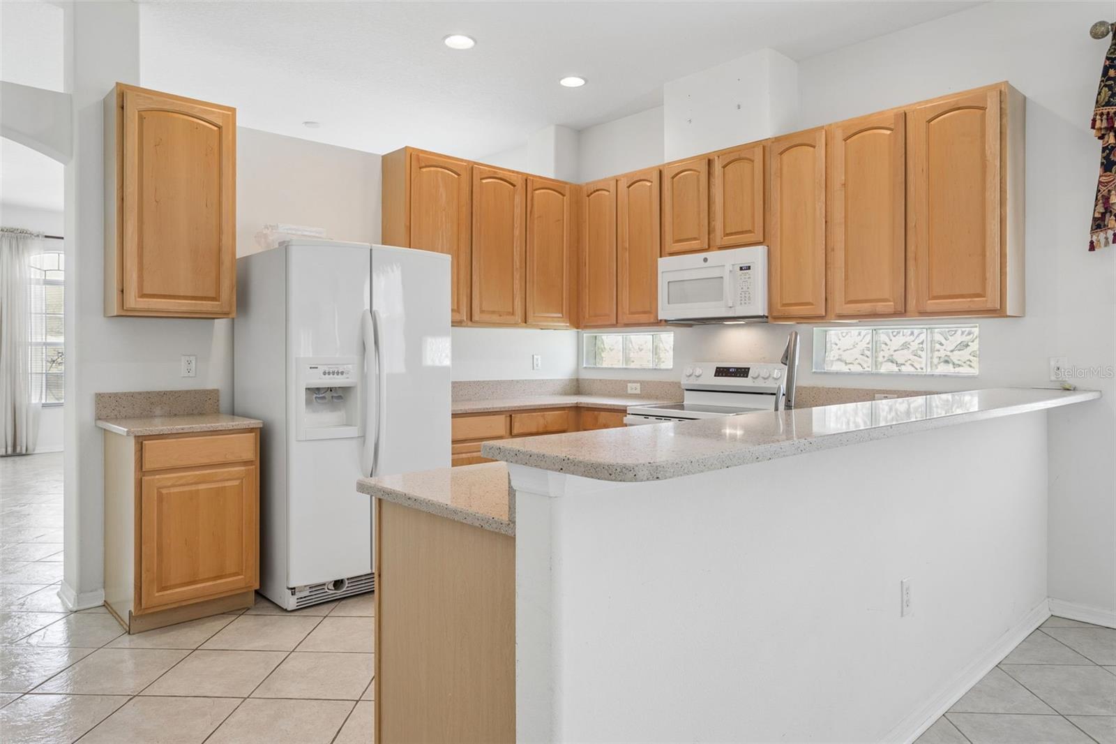 5246 BRADDOCK DR, ZEPHYRHILLS, FL, 33541
