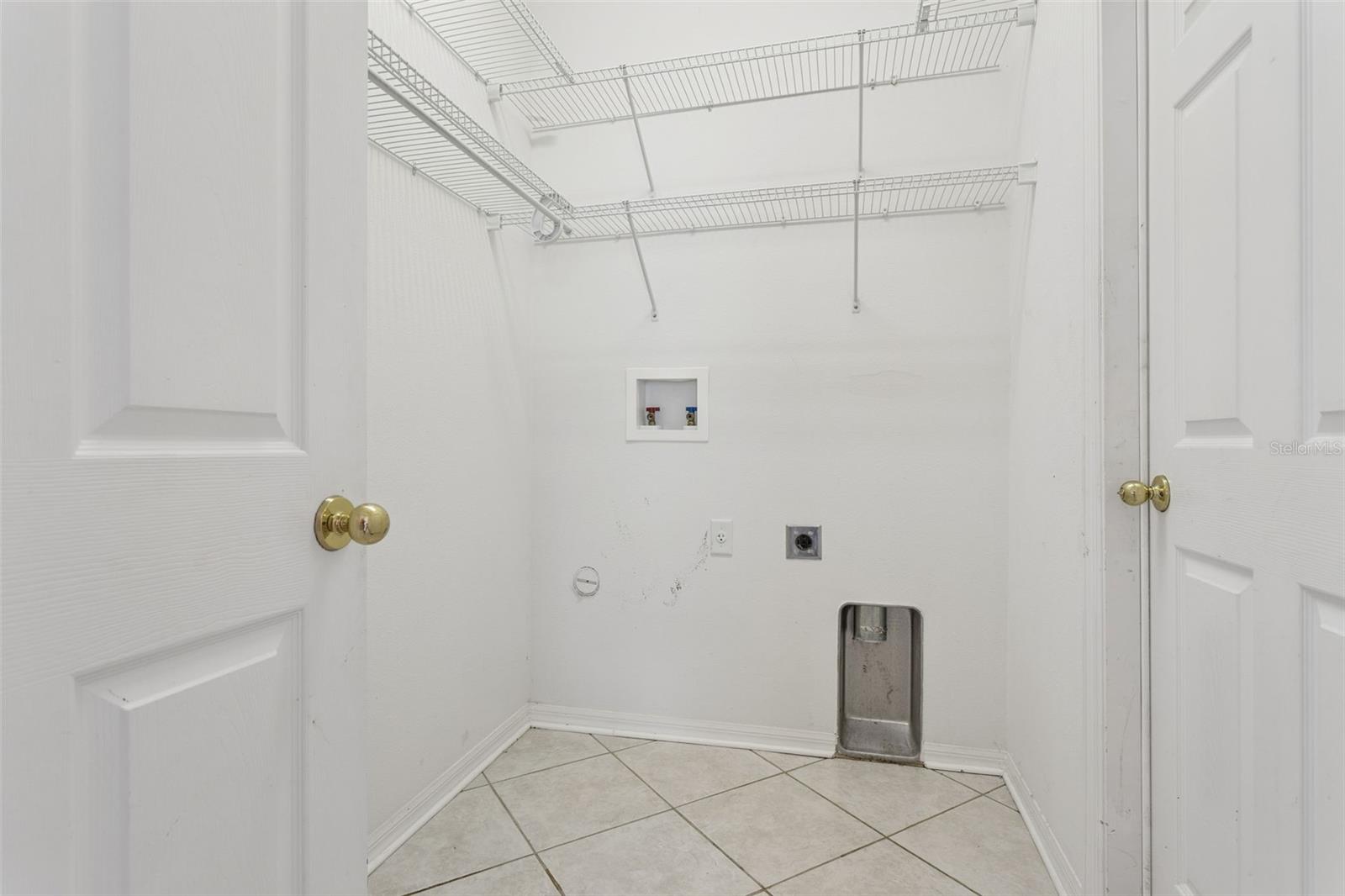 5246 BRADDOCK DR, ZEPHYRHILLS, FL, 33541
