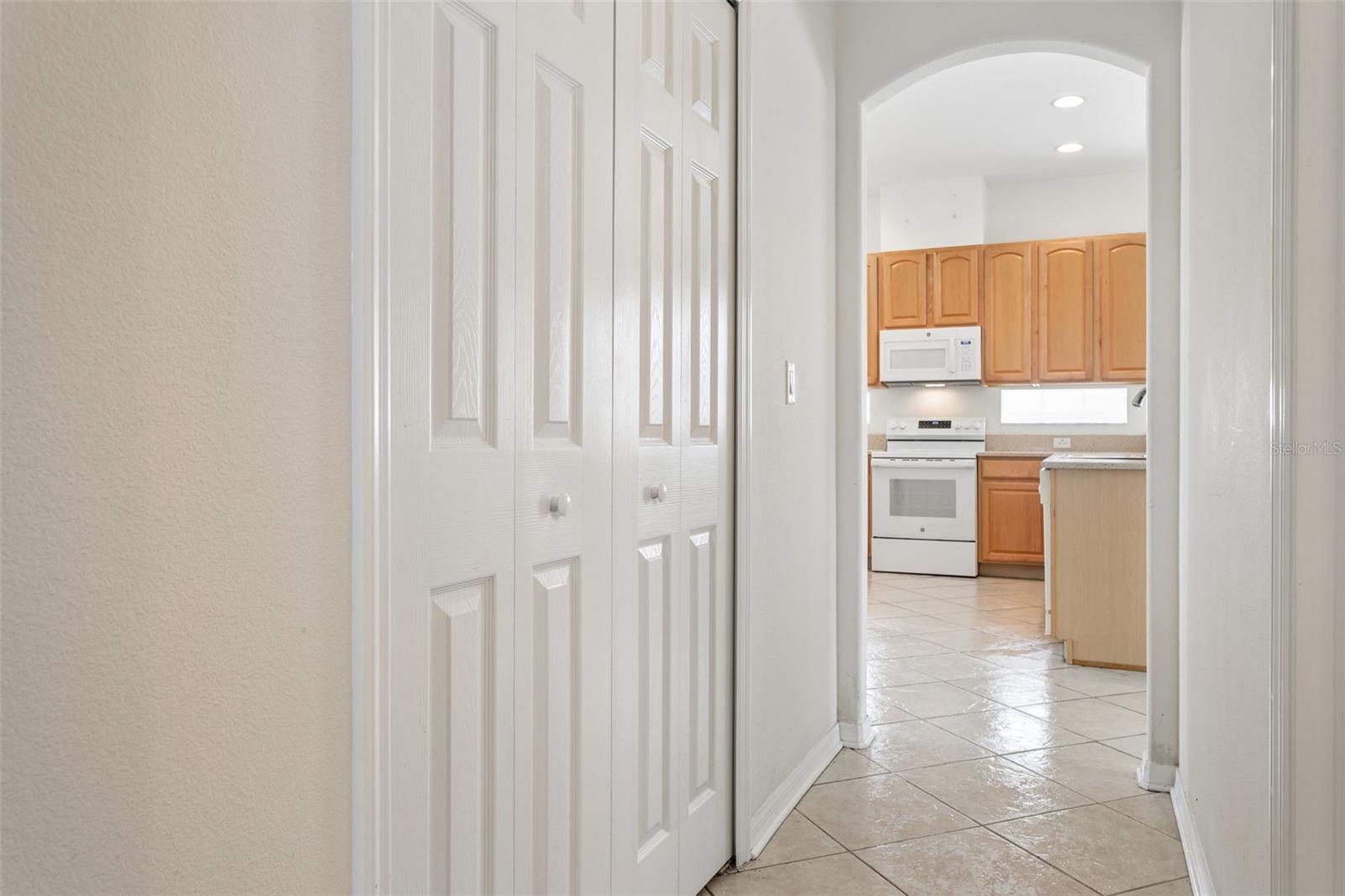 5246 BRADDOCK DR, ZEPHYRHILLS, FL, 33541